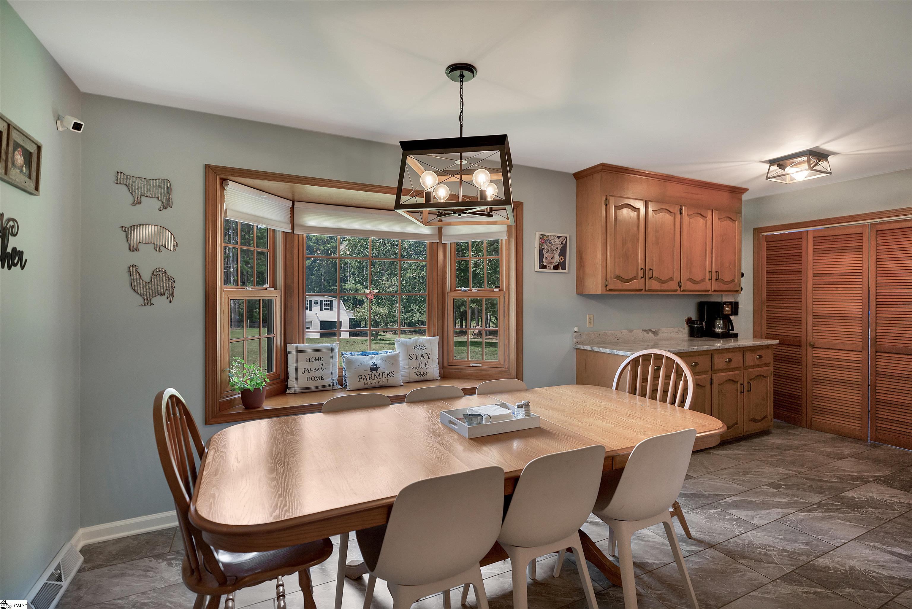 4237 Midway Road Belton, SC 29627