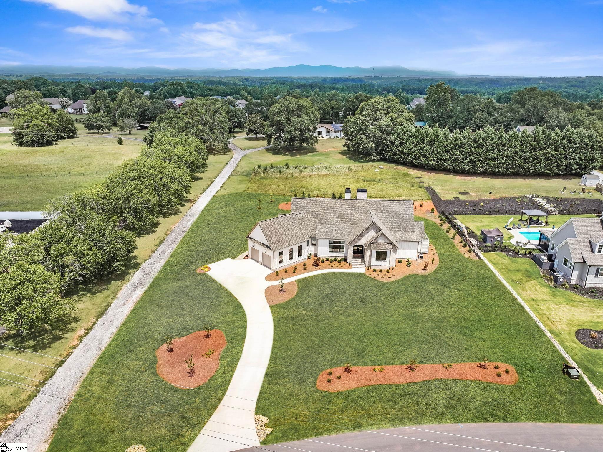 368 Old Batson Road Taylors, SC 29687