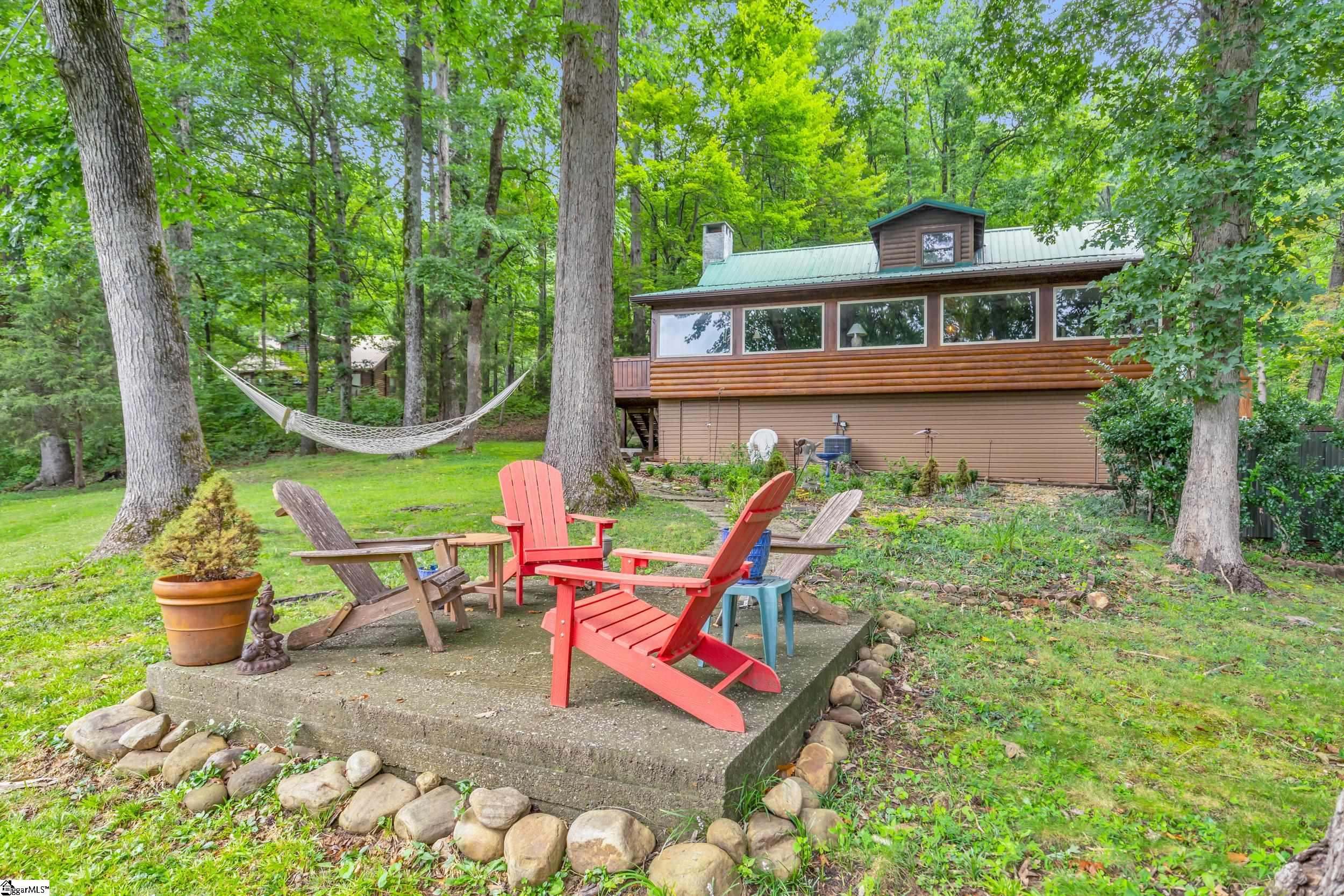 926 White Oak Mountain Road Columbus, SC 28722