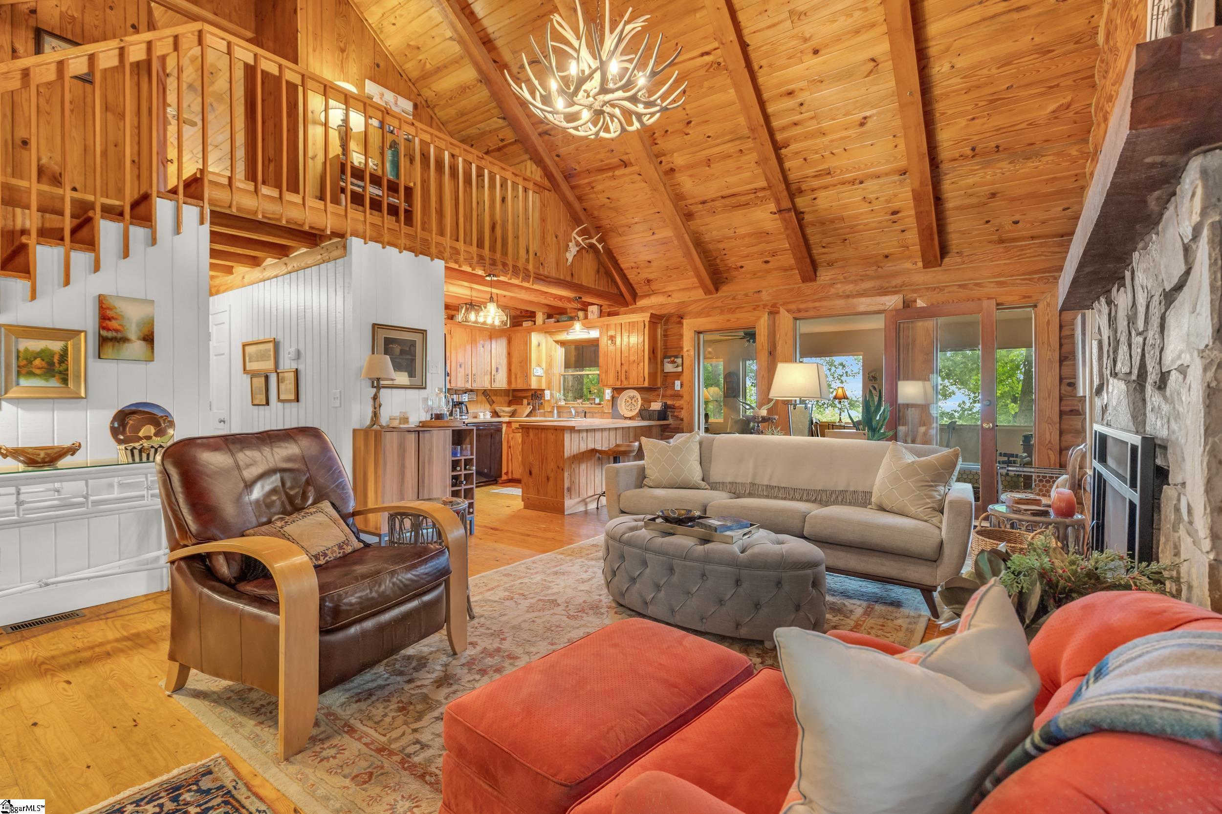 926 White Oak Mountain Road Columbus, SC 28722