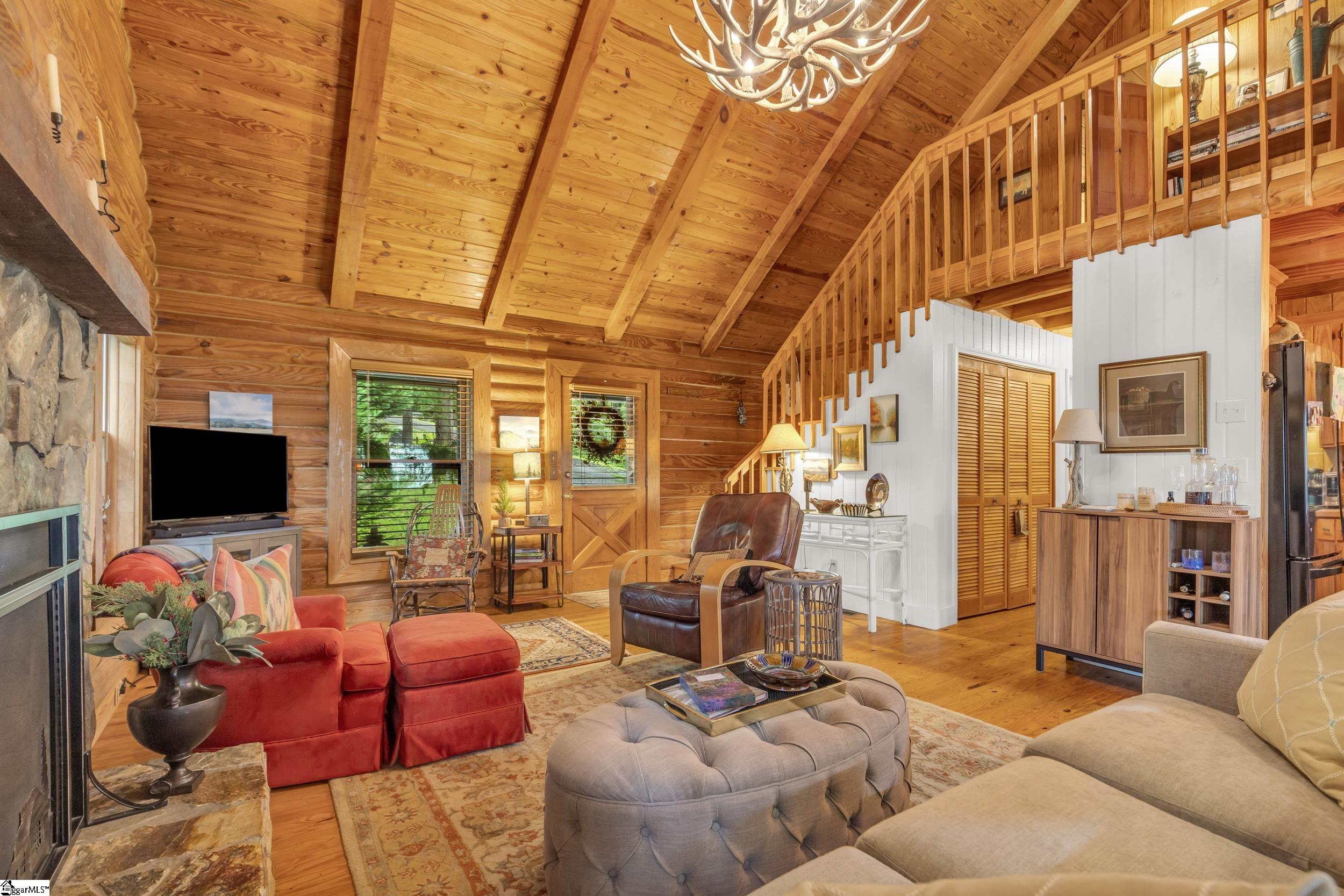 926 White Oak Mountain Road Columbus, SC 28722