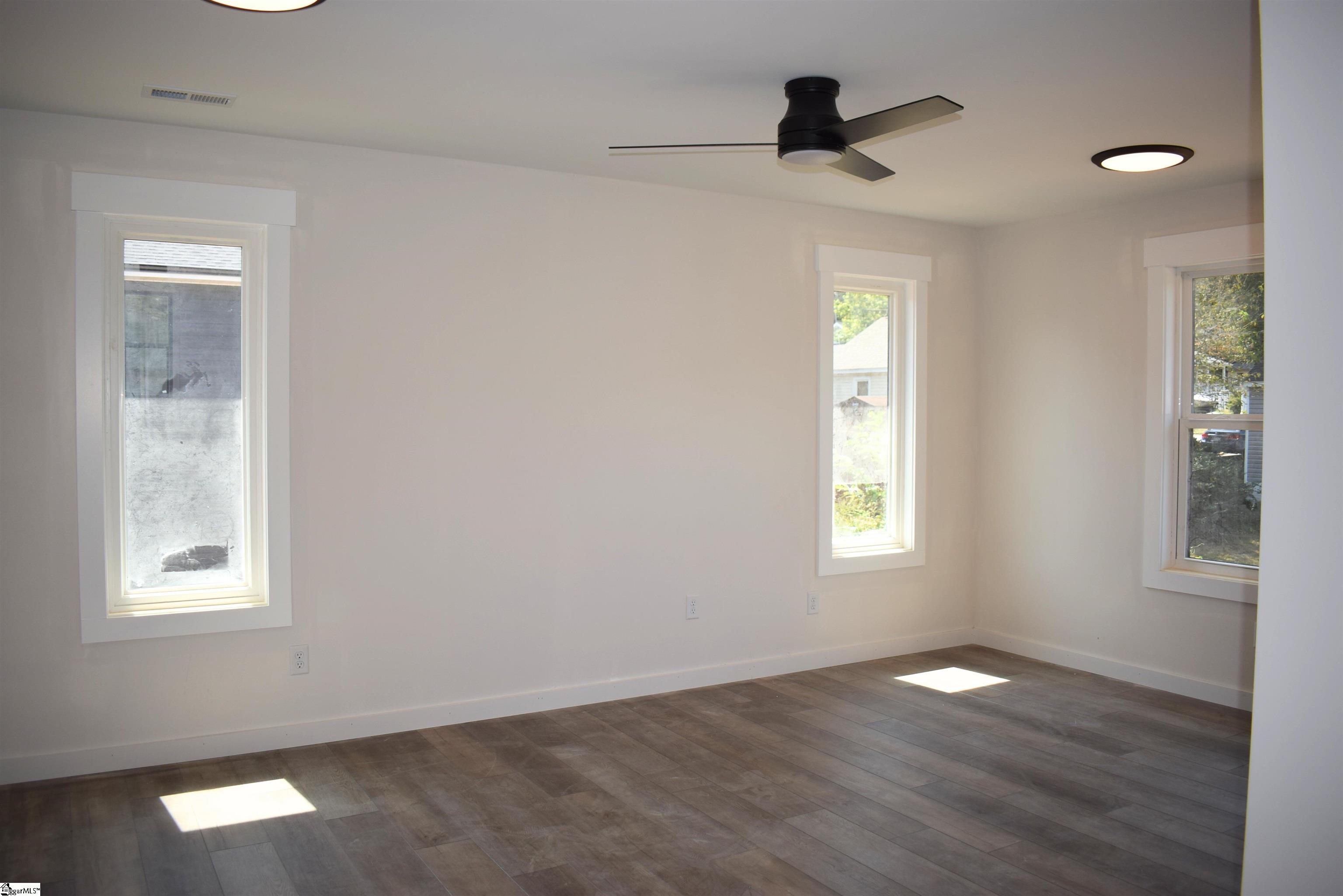 119 Jackson Street Greer, SC 29650