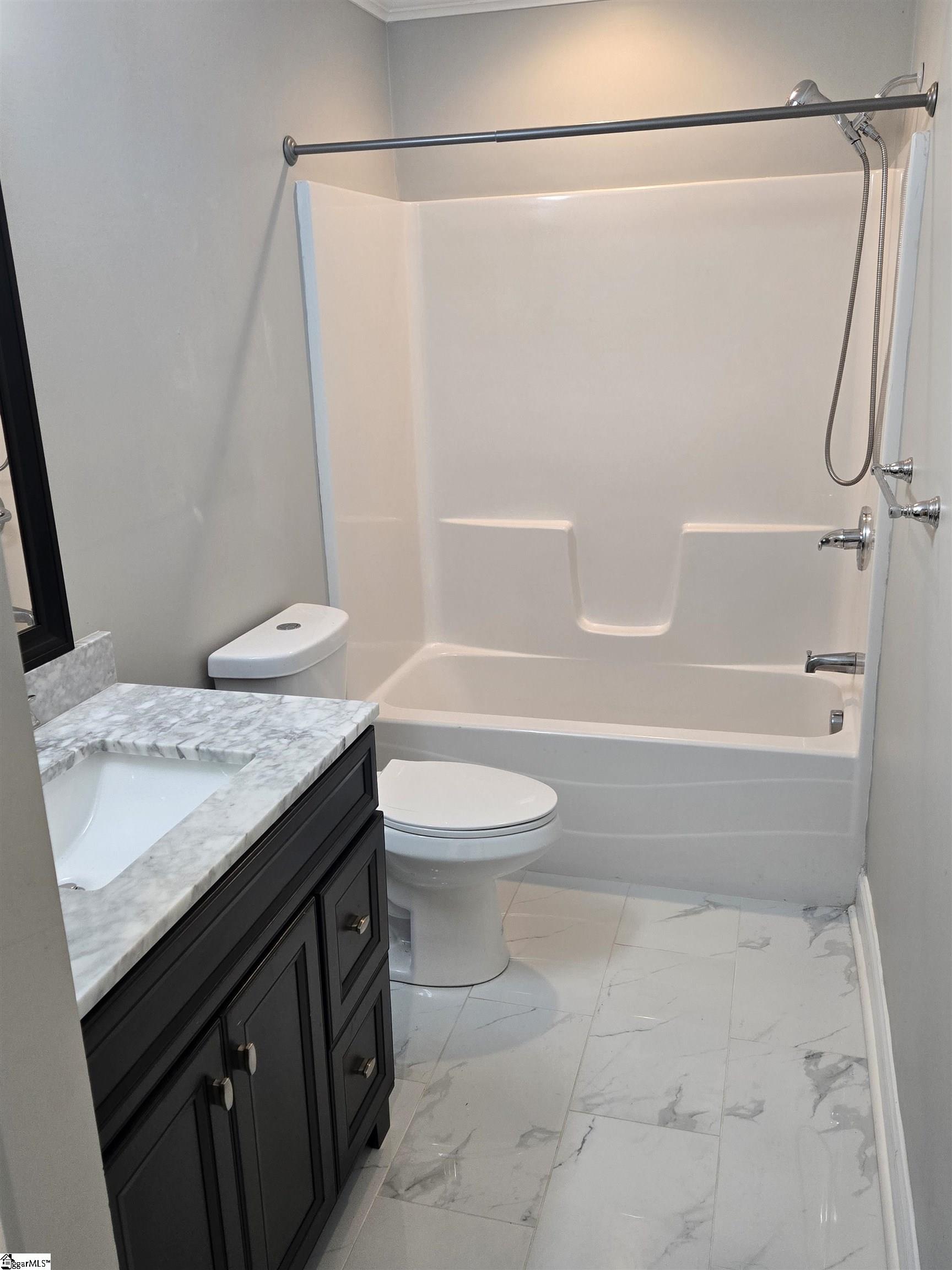 7 W 2nd Street Williamston, SC 29697
