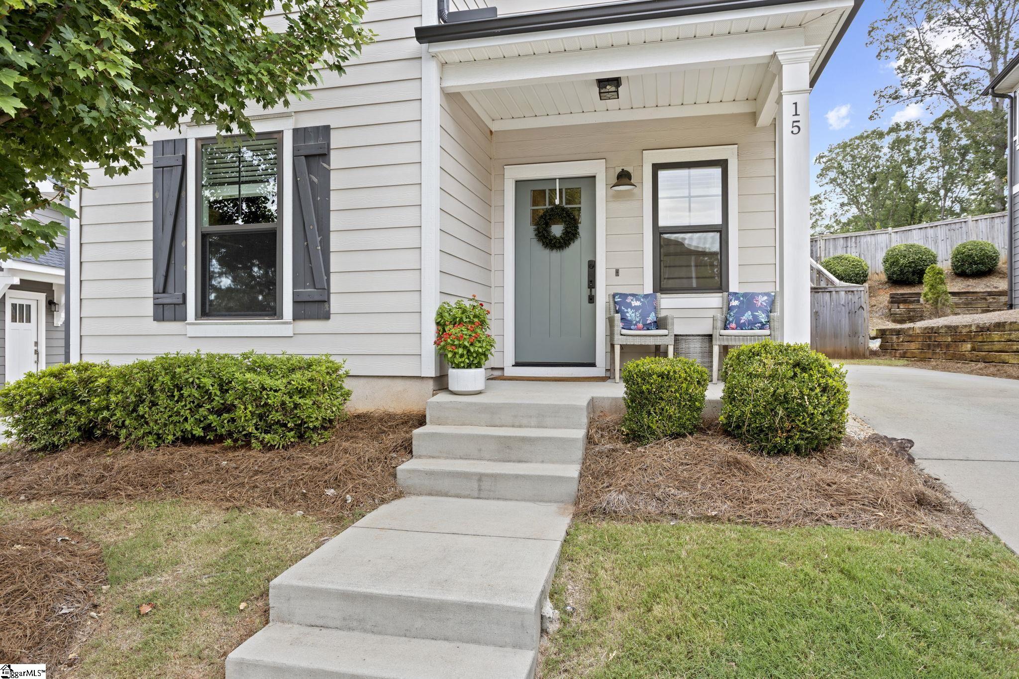 15 Greenridge Drive Greenville, SC 29607