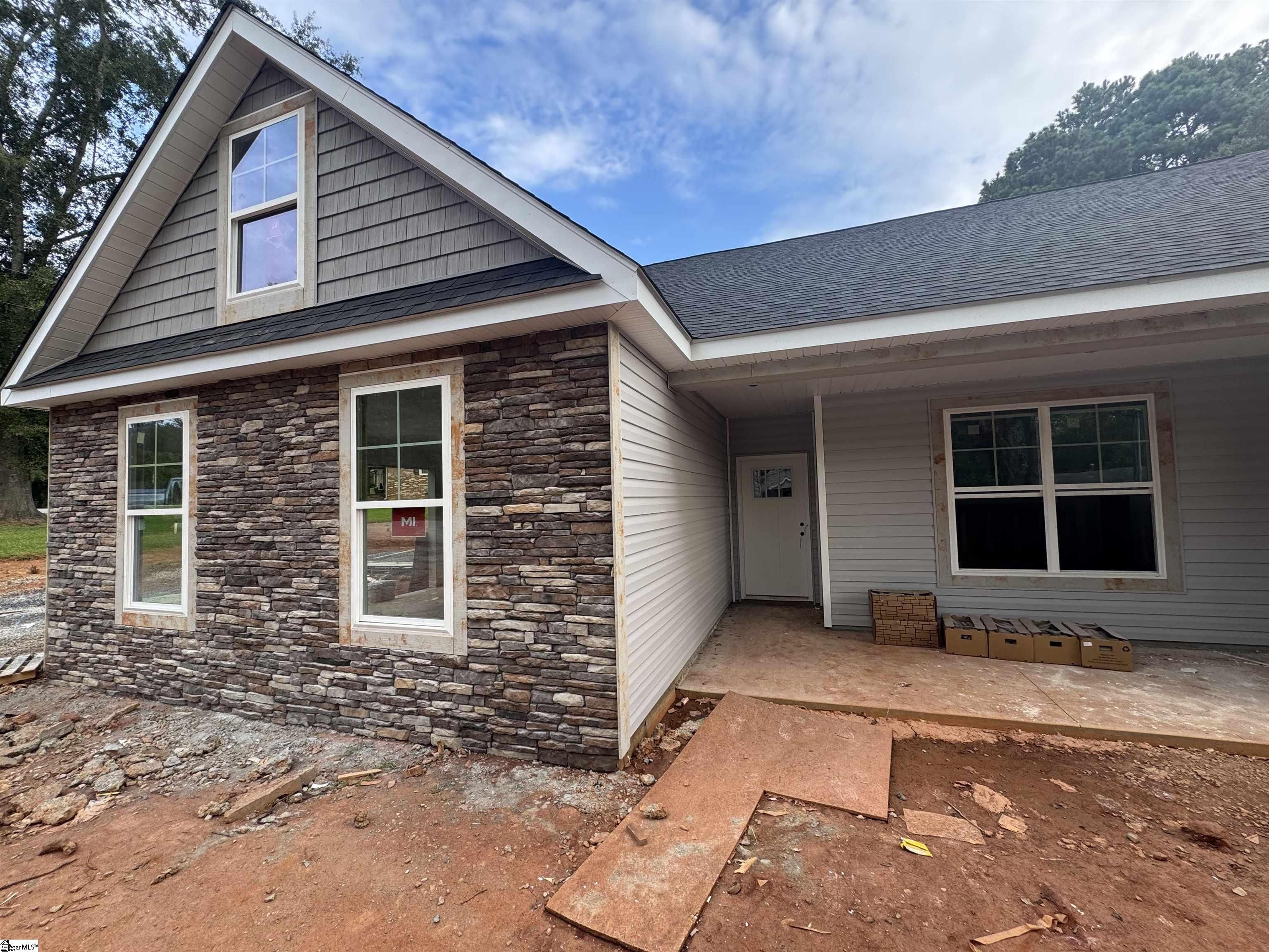 110 Baker Court Easley, SC 29640