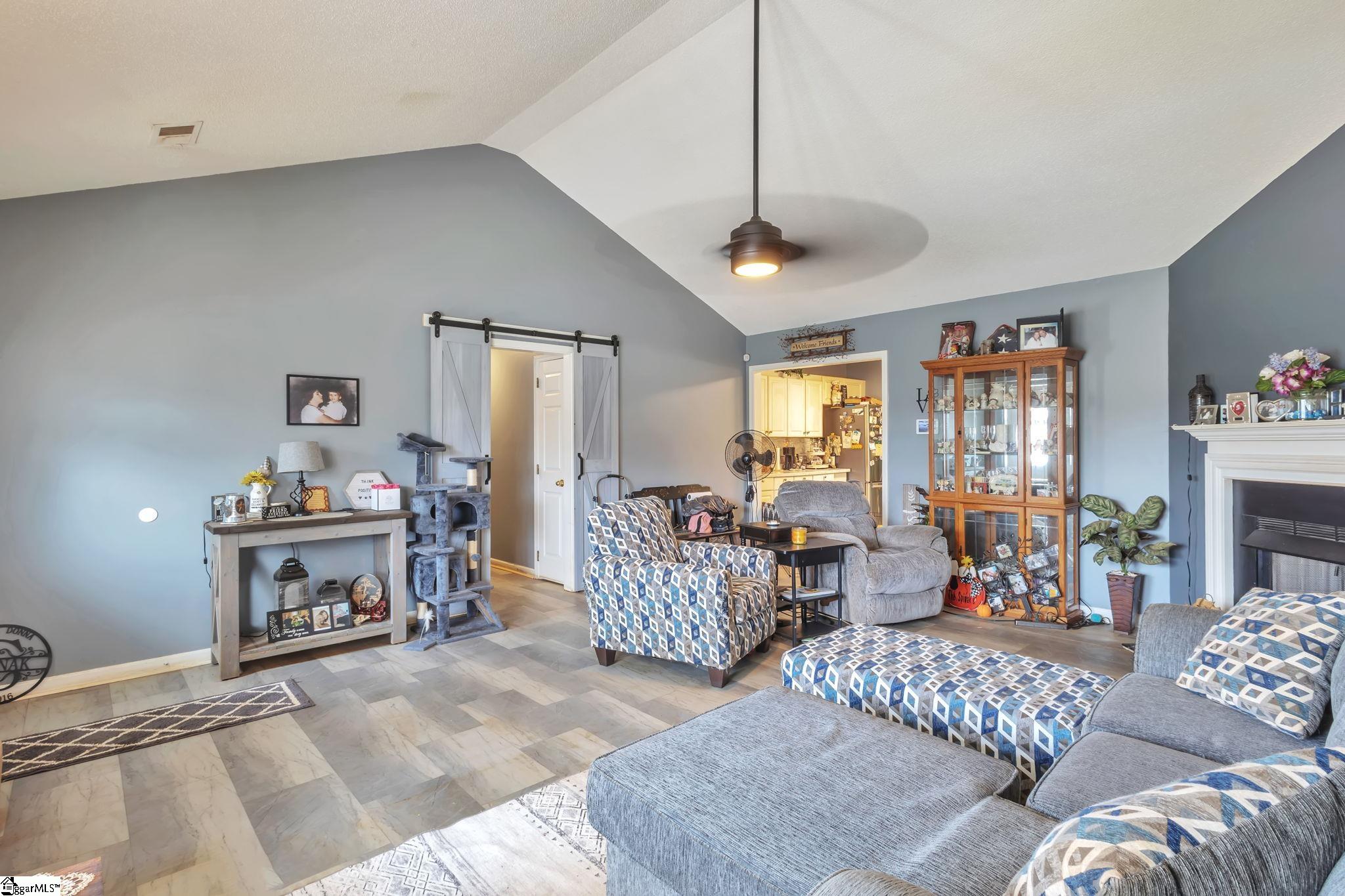 325 Marble Lane Boiling Springs, SC 29316
