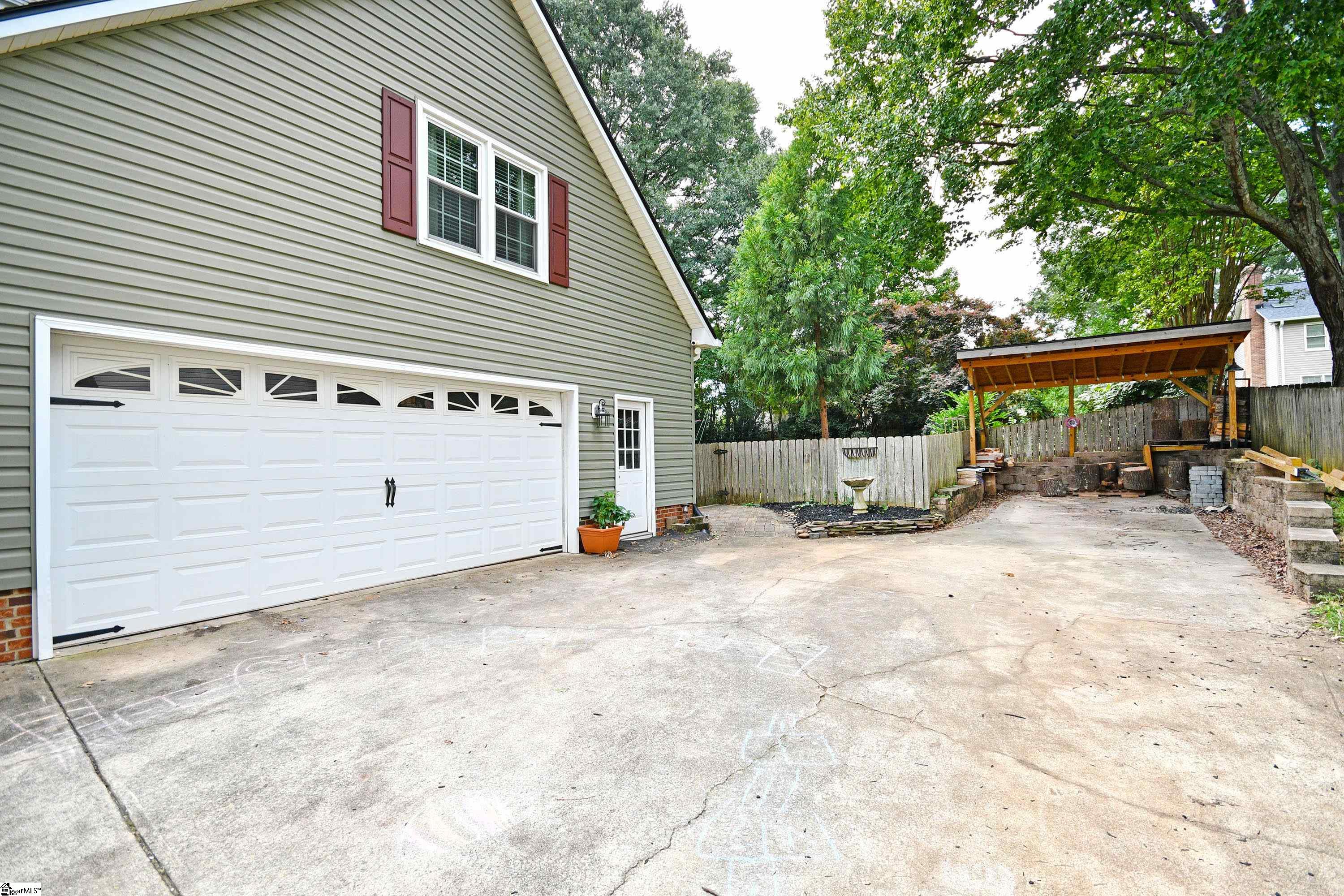 110 Forrester Creek Drive Greenville, SC 29607
