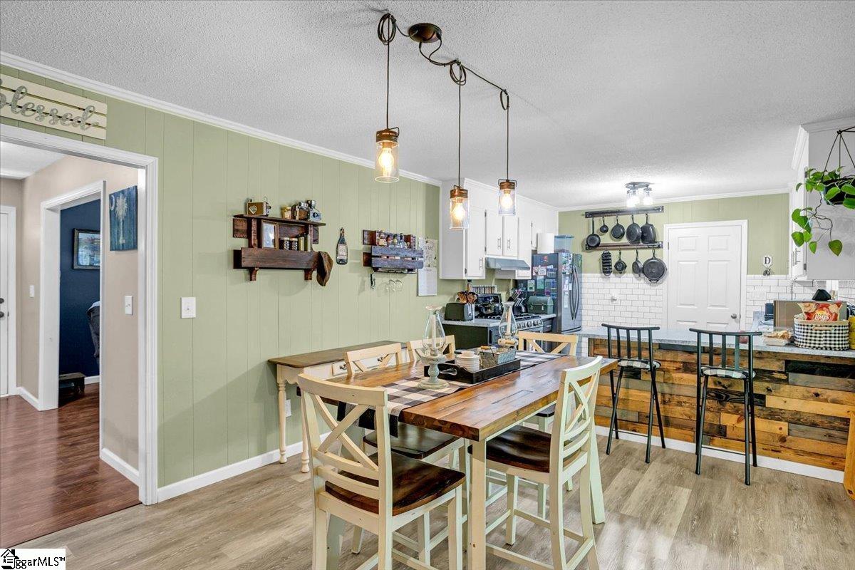 105 Canaan Drive Easley, SC 29640