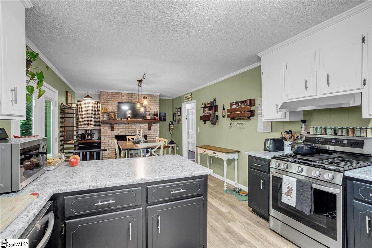 105 Canaan Drive Easley, SC 29640