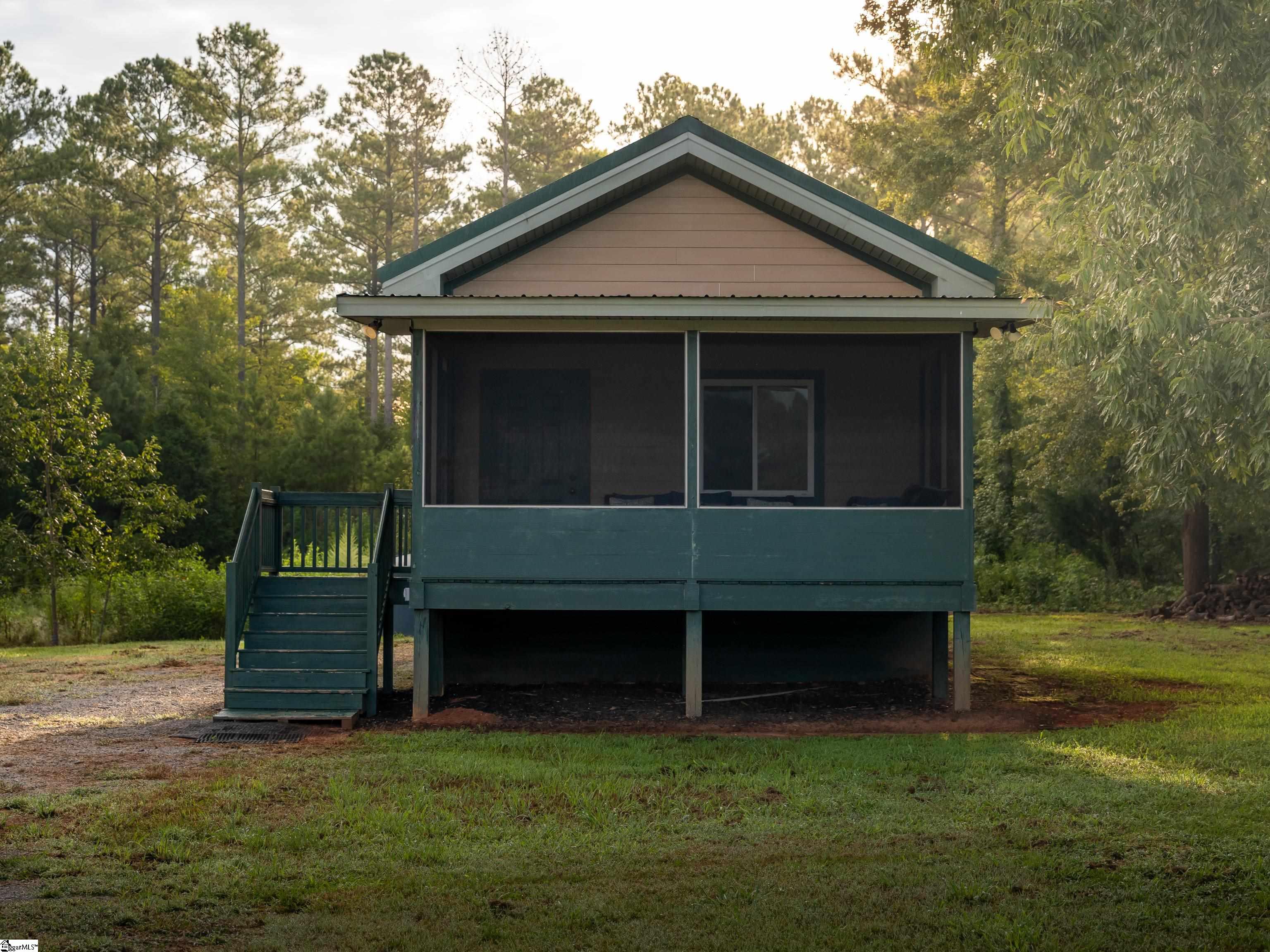 2221 Sc Highway Abbeville, SC 29620