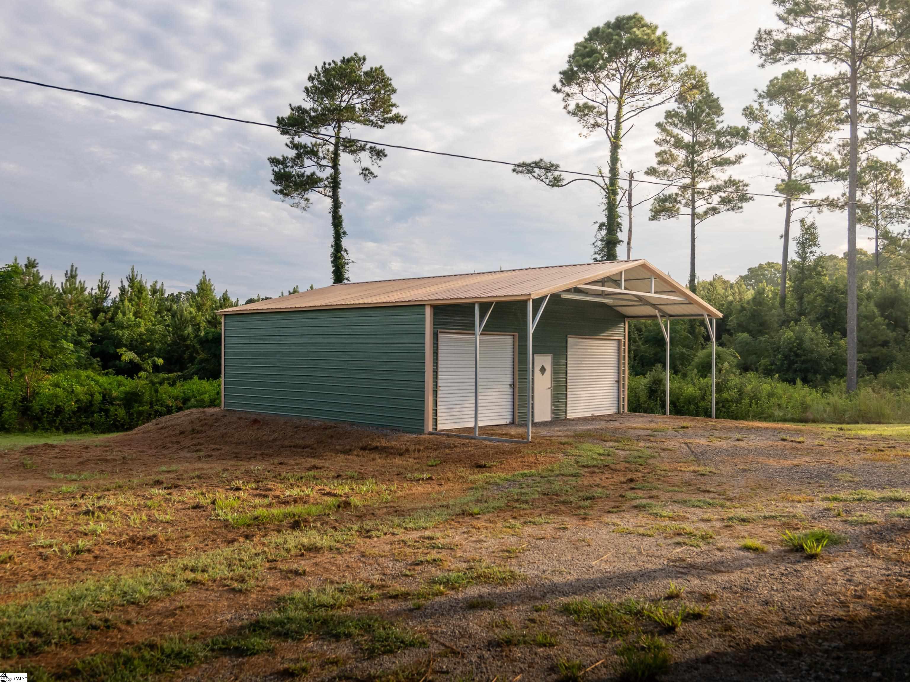 2221 Sc Highway Abbeville, SC 29620