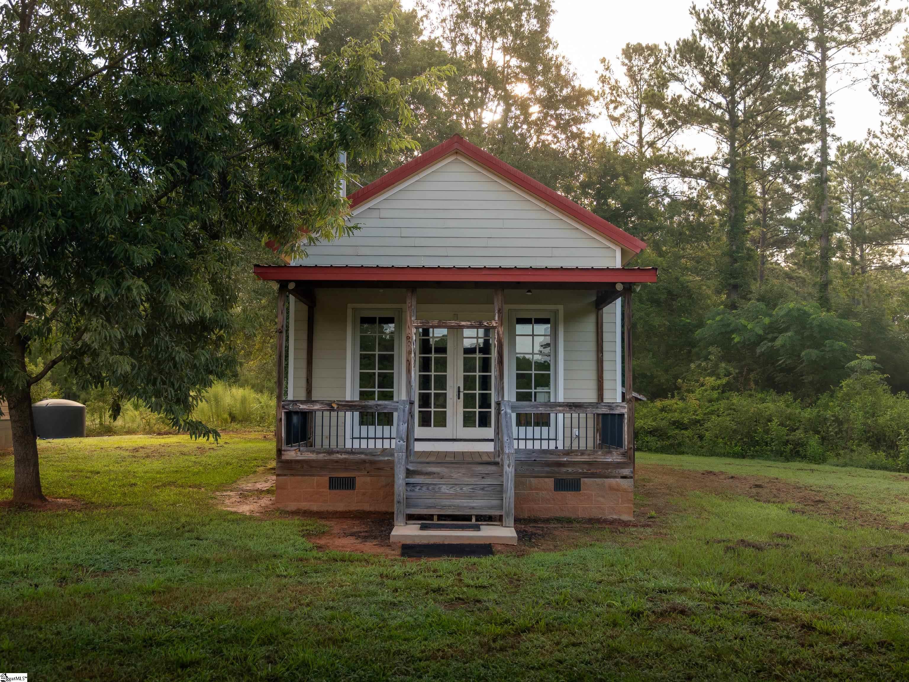 2221 Sc Highway Abbeville, SC 29620