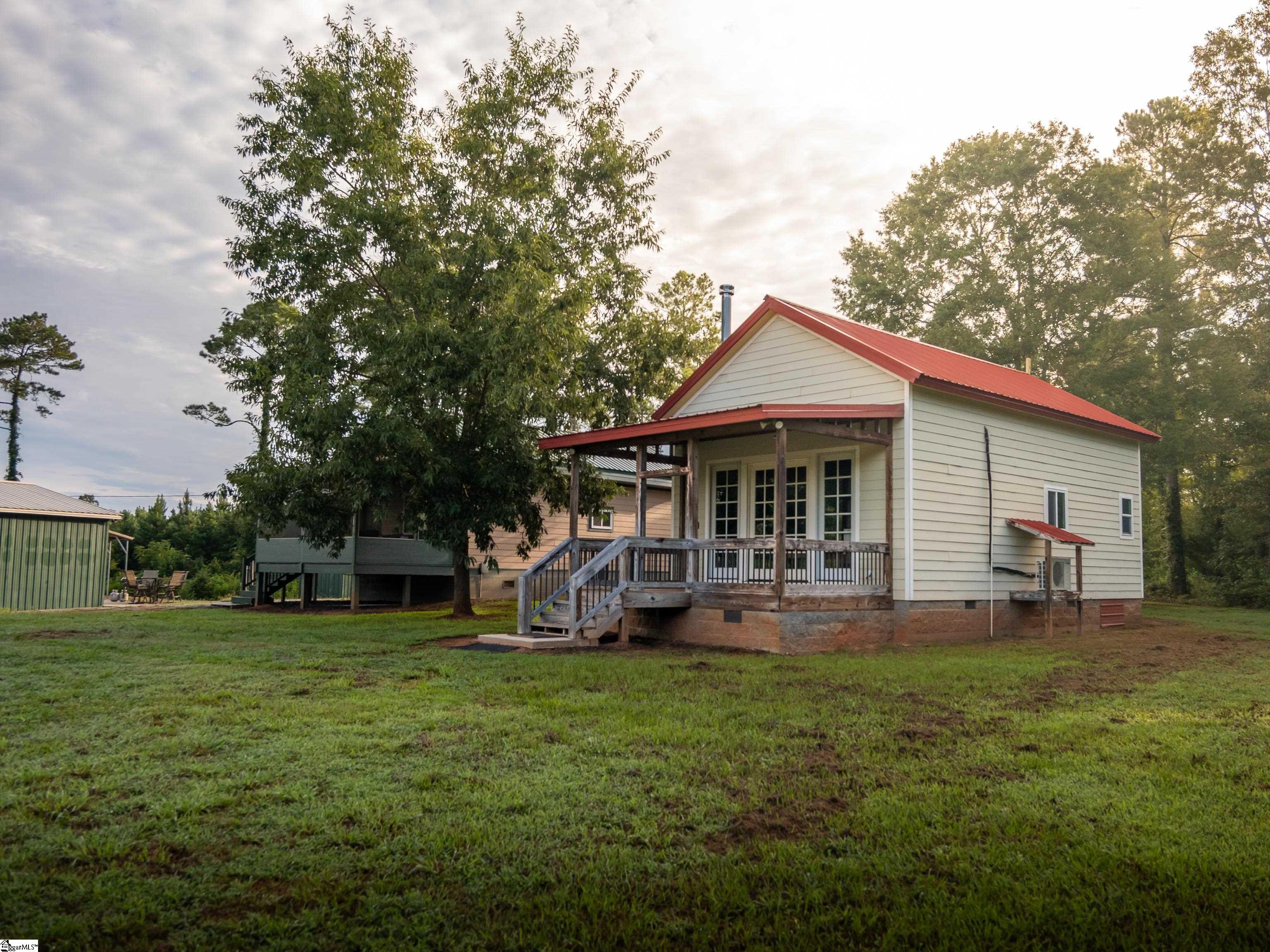 2221 Sc Highway Abbeville, SC 29620