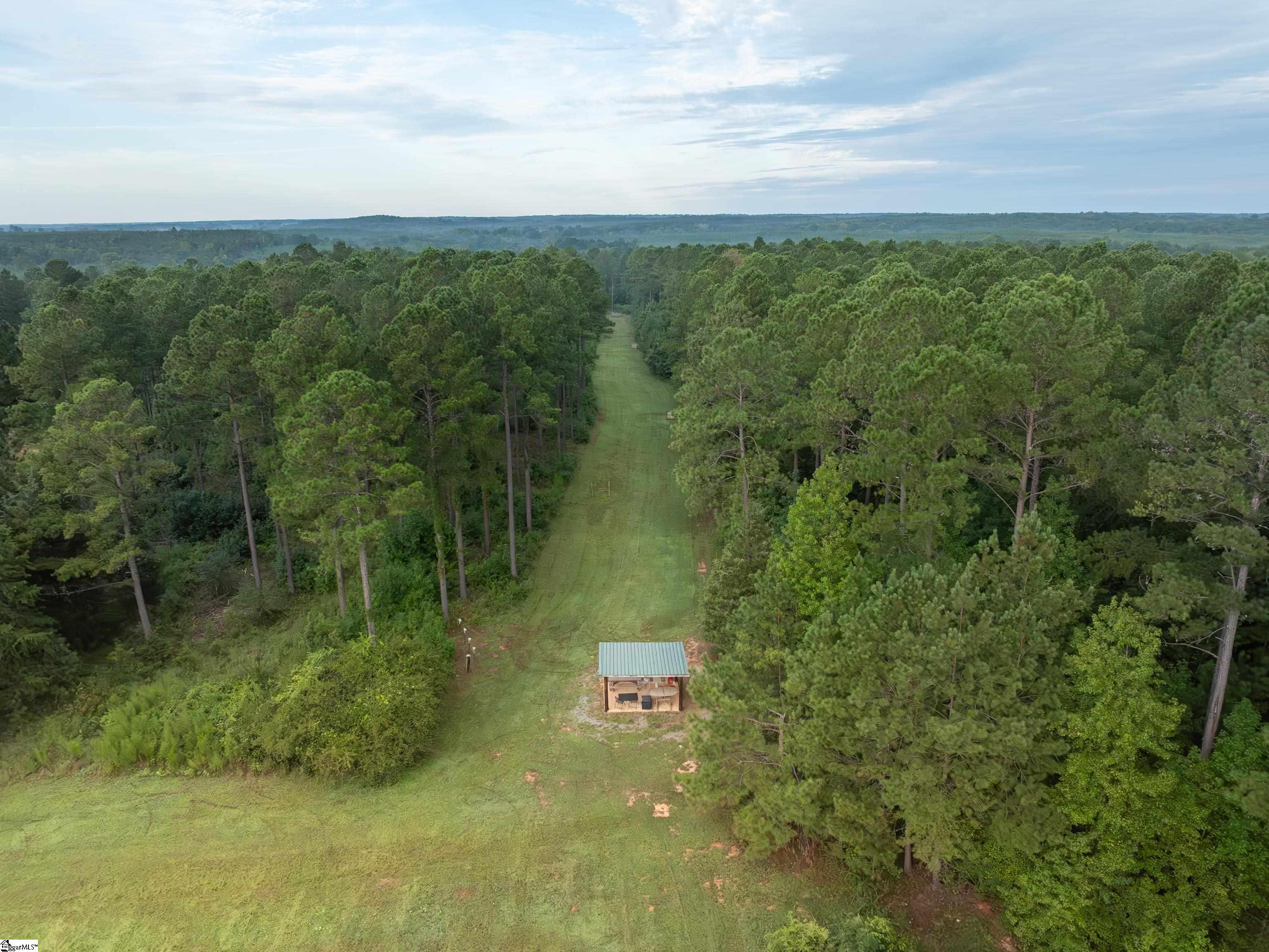 2221 Sc Highway Abbeville, SC 29620