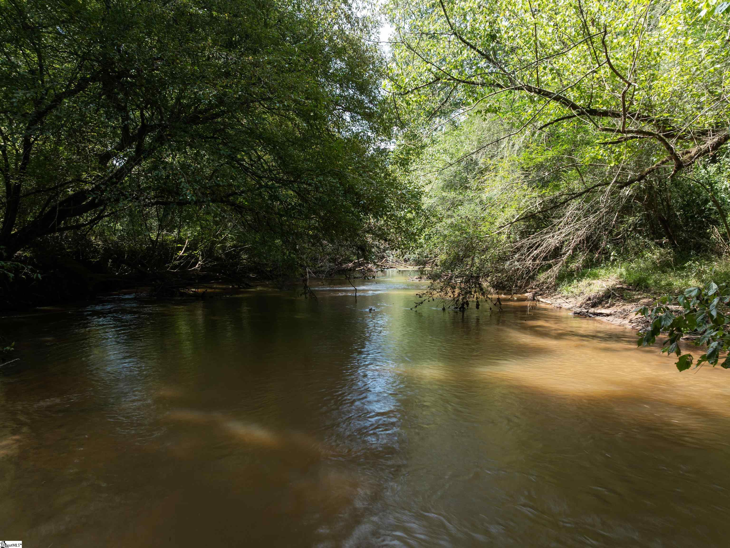2221 Sc Highway Abbeville, SC 29620