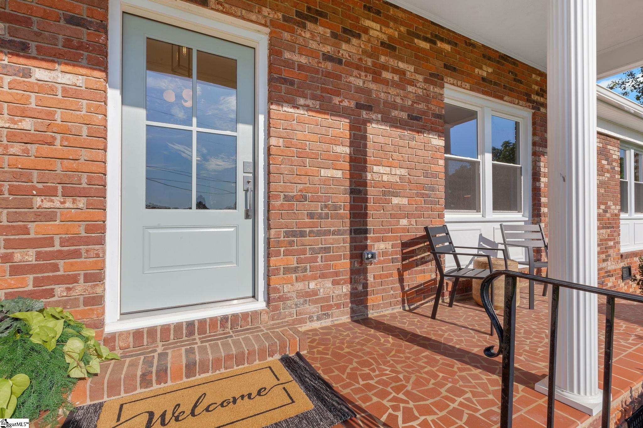 128 Saint James Drive Spartanburg, SC 29301