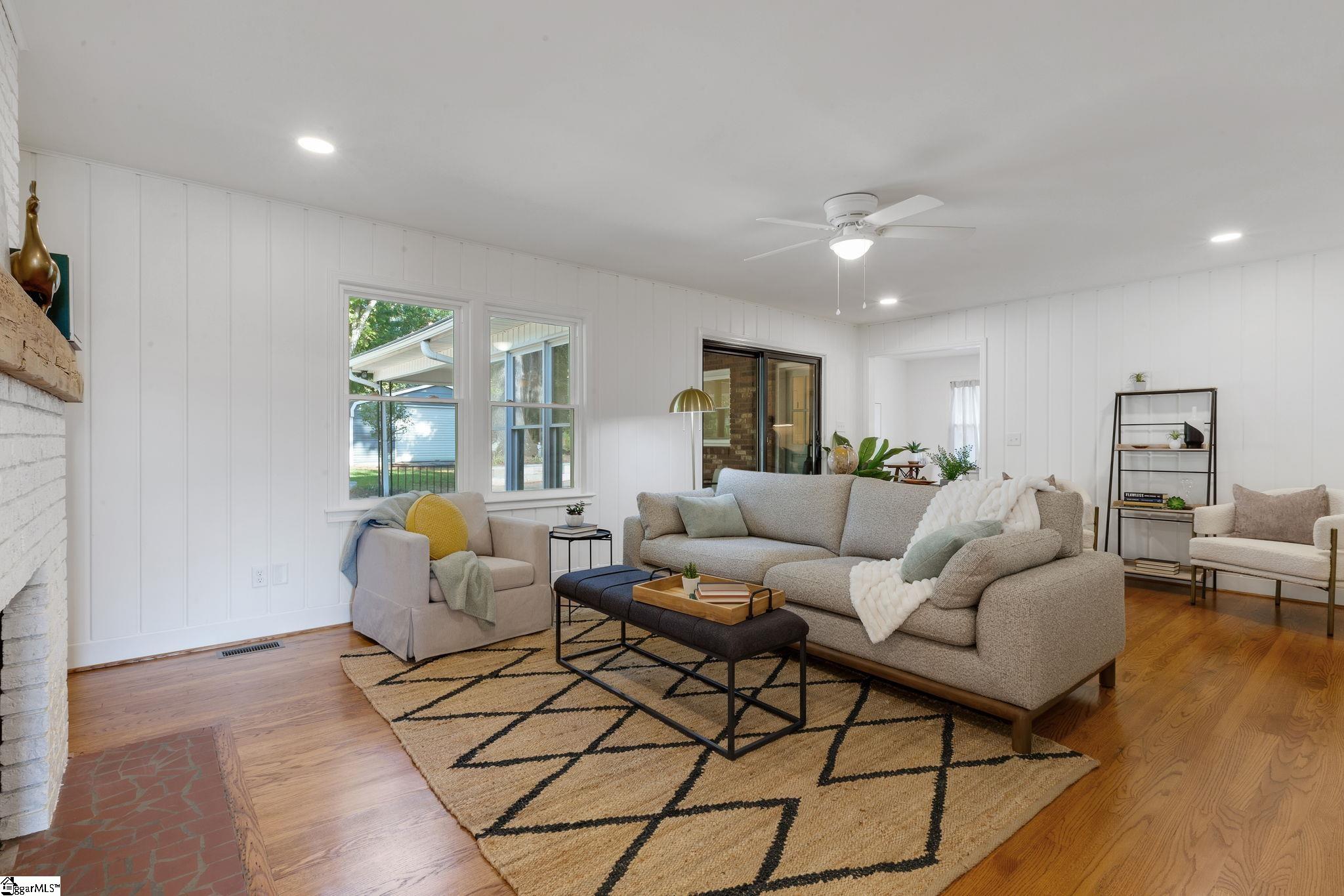 128 Saint James Drive Spartanburg, SC 29301