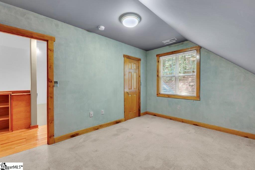 30 Gulf Stream Lane Salem, SC 29676