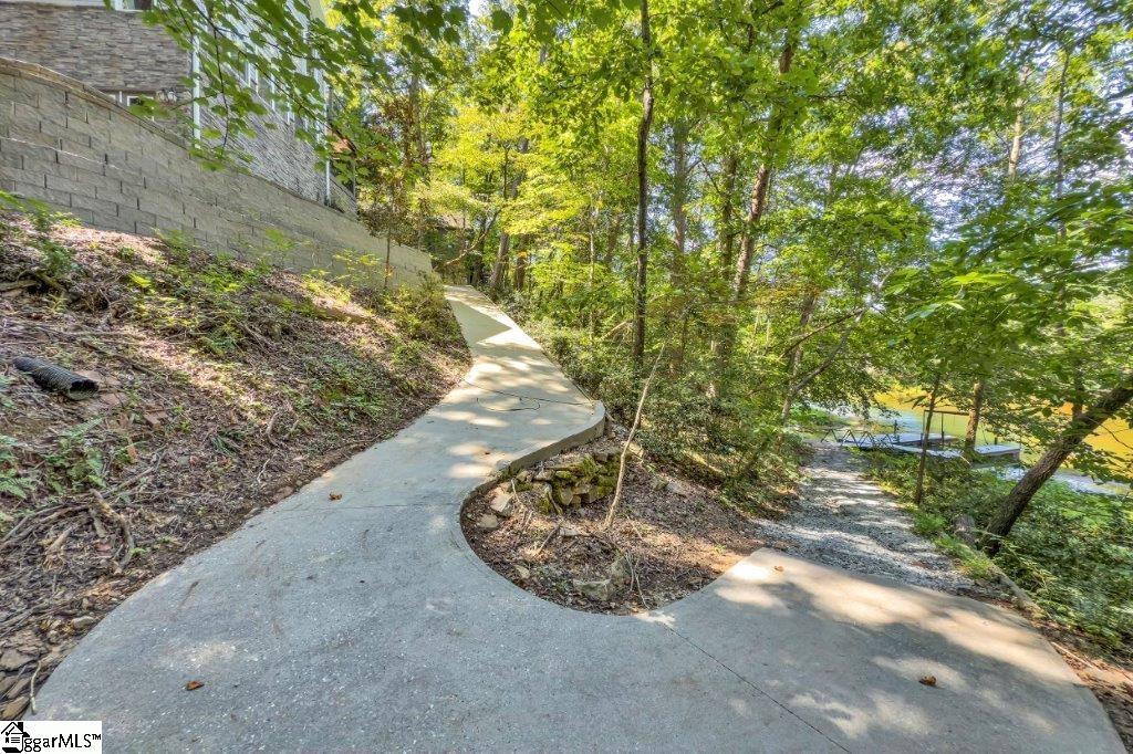 30 Gulf Stream Lane Salem, SC 29676