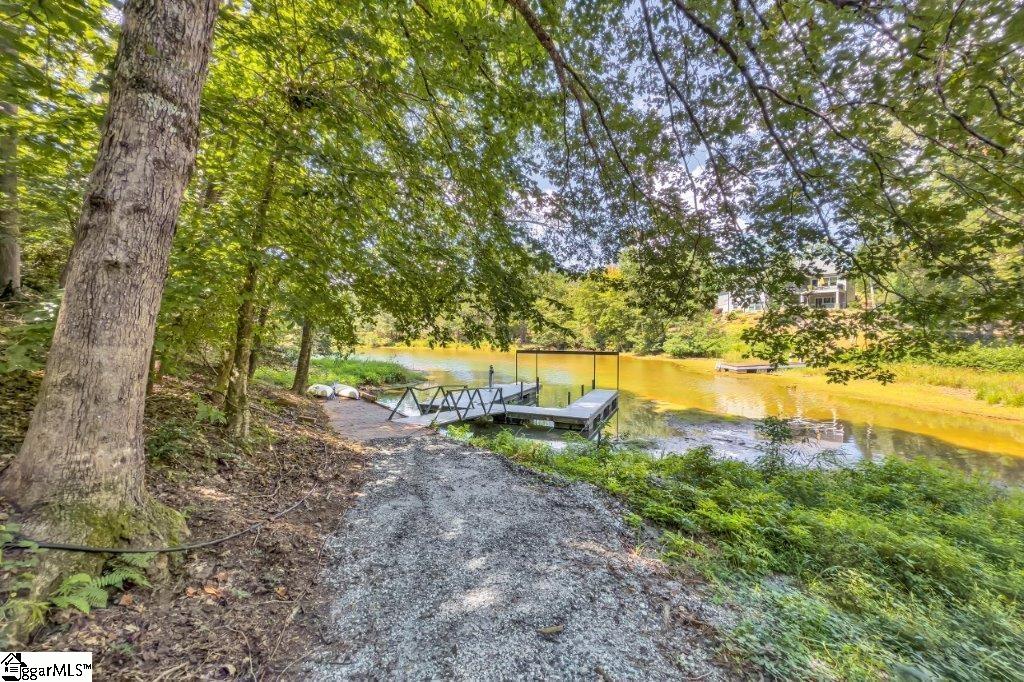 30 Gulf Stream Lane Salem, SC 29676