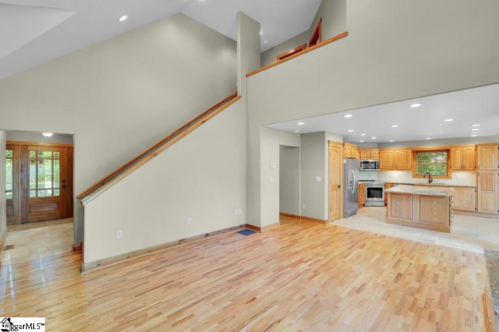 30 Gulf Stream Lane Salem, SC 29676