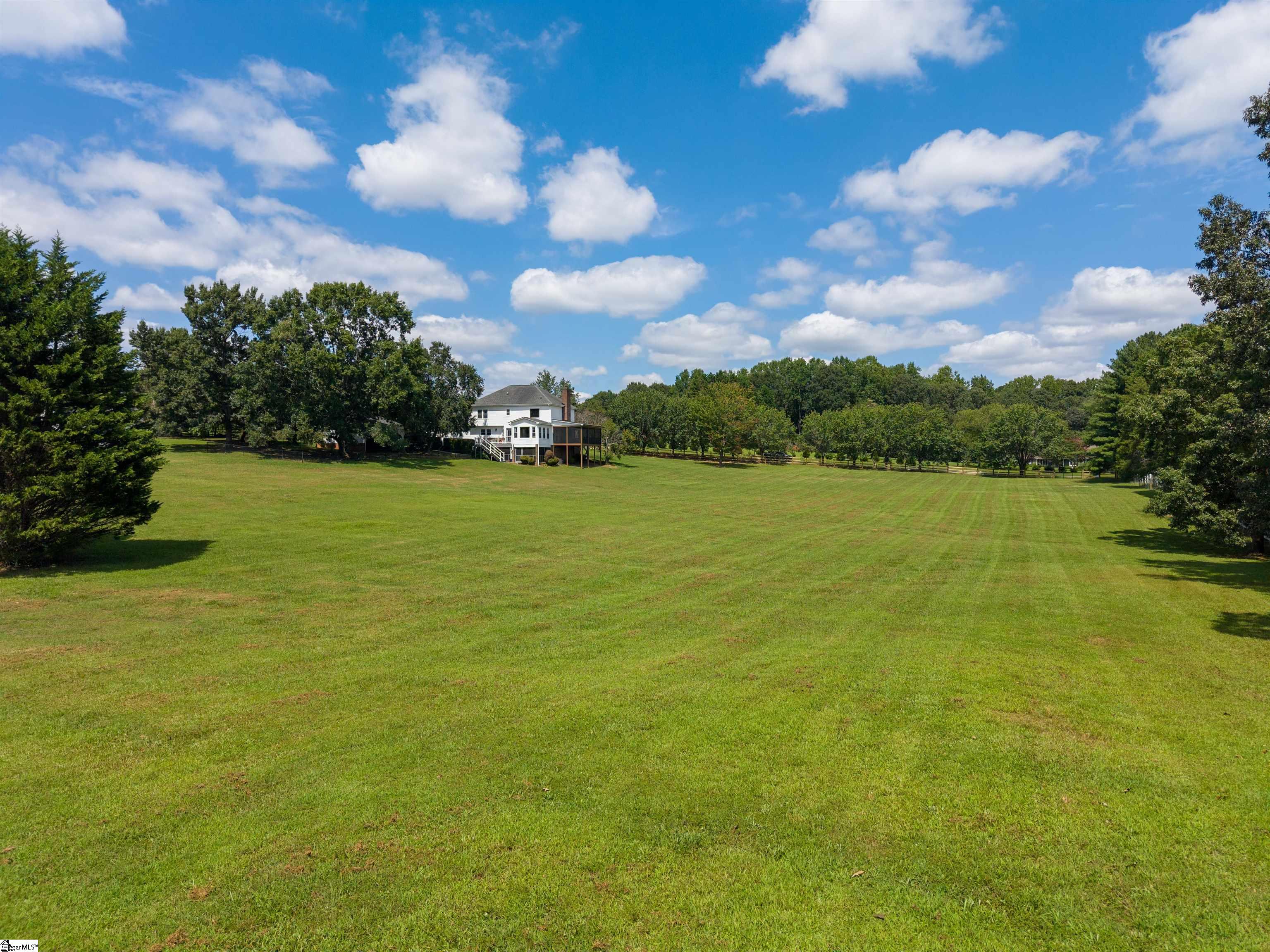 208 Bruce Meadow Road Simpsonville, SC 29681
