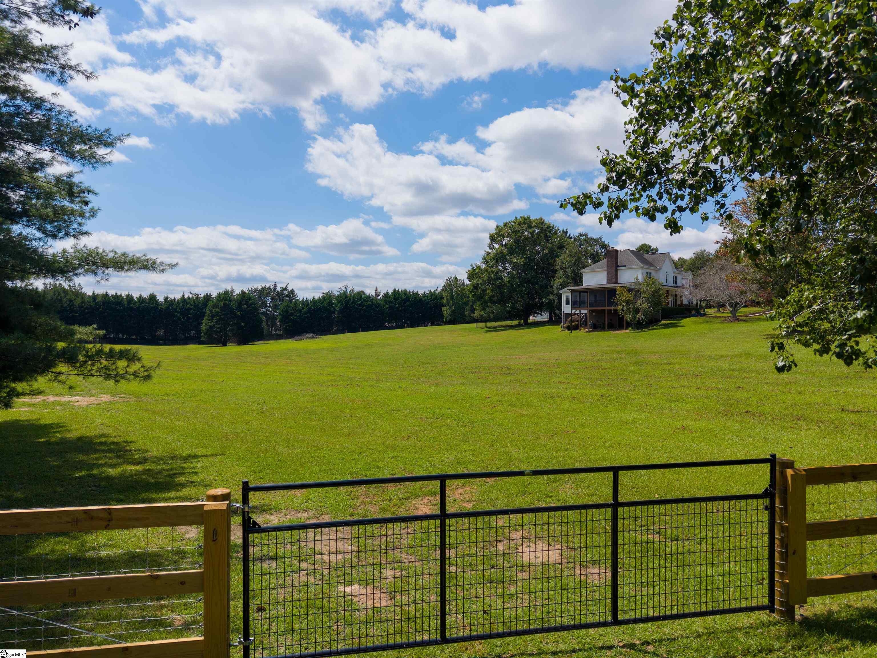 208 Bruce Meadow Road Simpsonville, SC 29681
