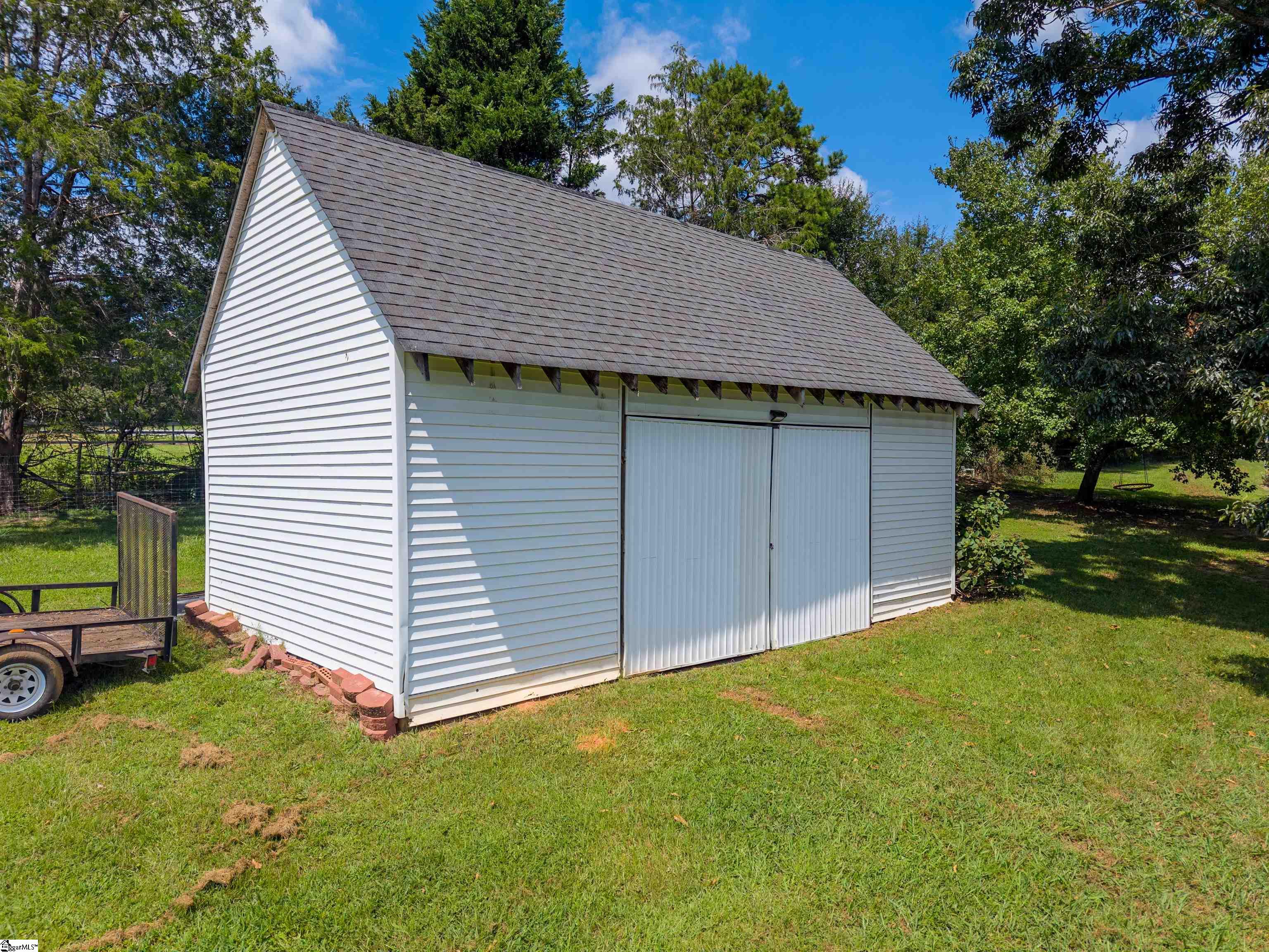 208 Bruce Meadow Road Simpsonville, SC 29681