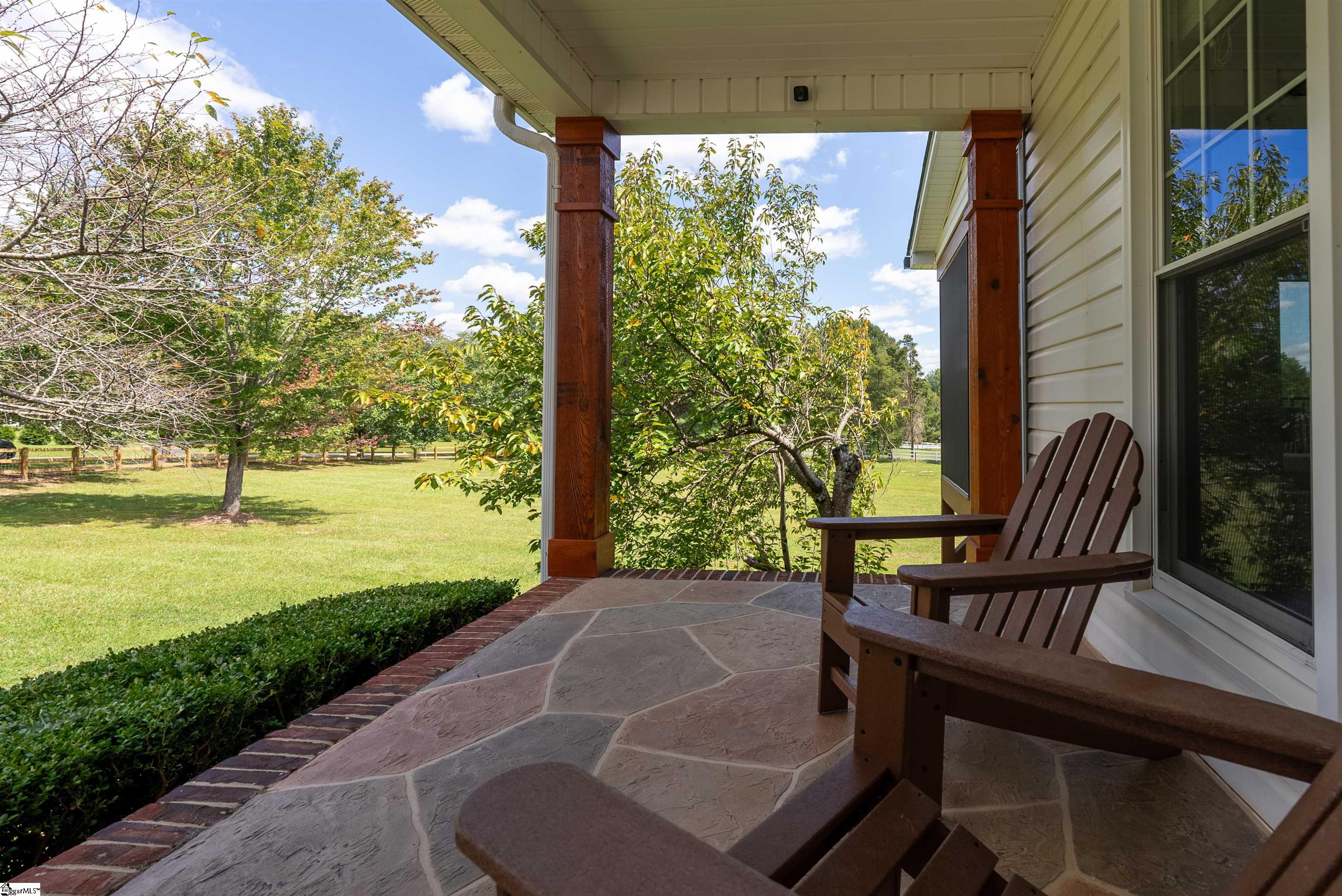 208 Bruce Meadow Road Simpsonville, SC 29681