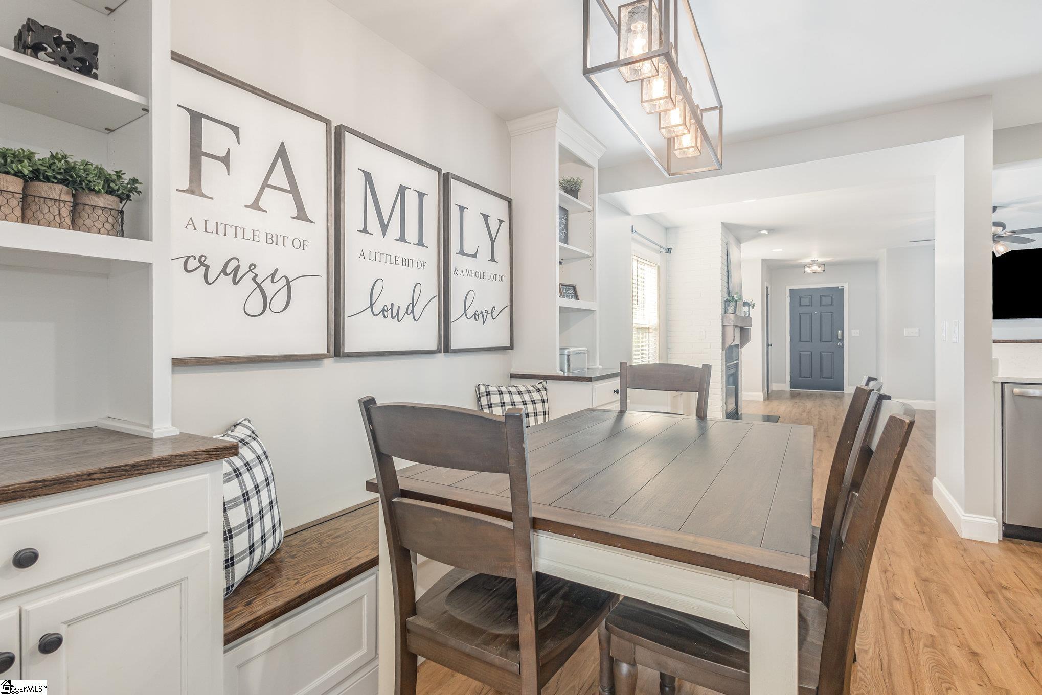 662 Branch View Drive Boiling Springs, SC 29316