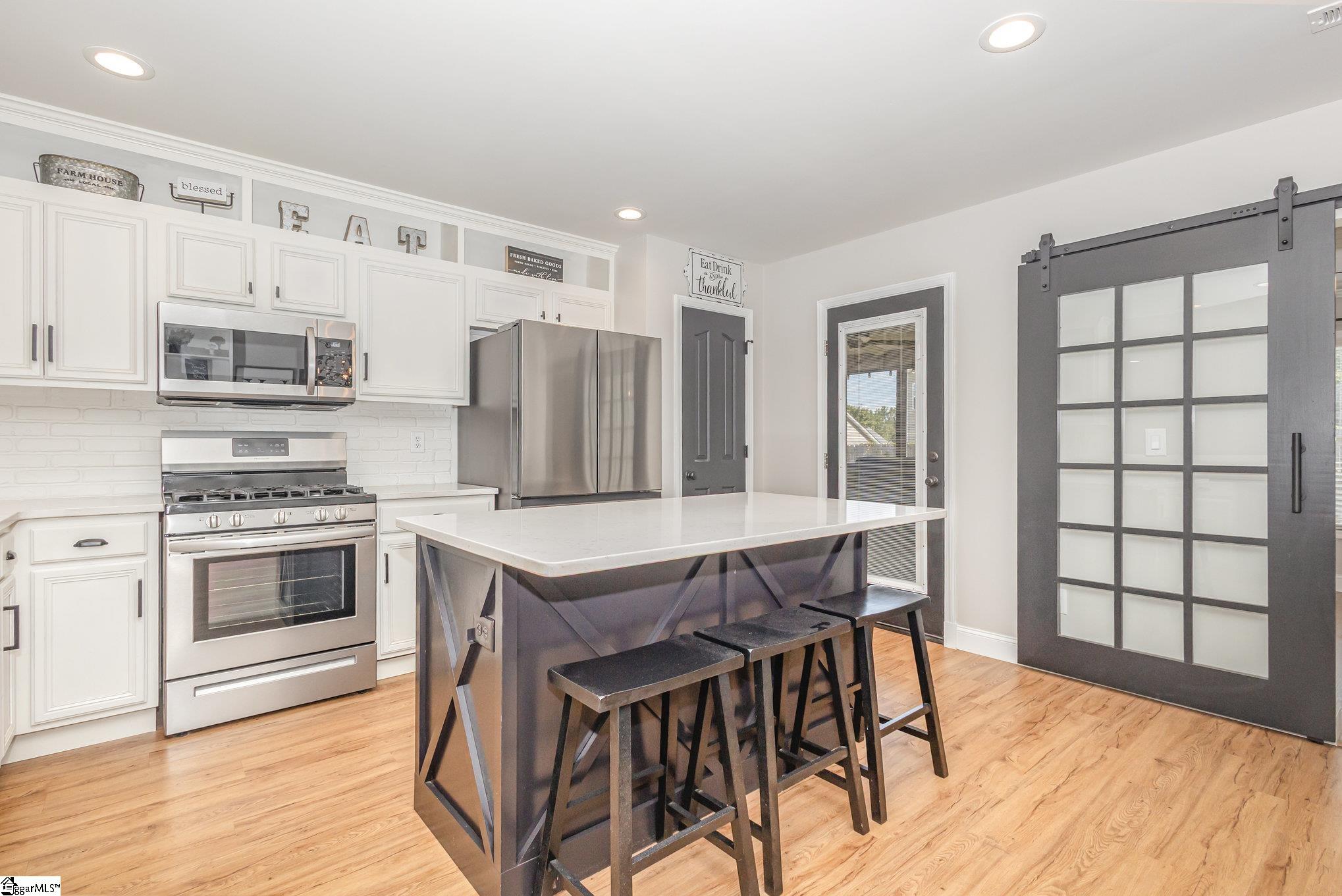 662 Branch View Drive Boiling Springs, SC 29316