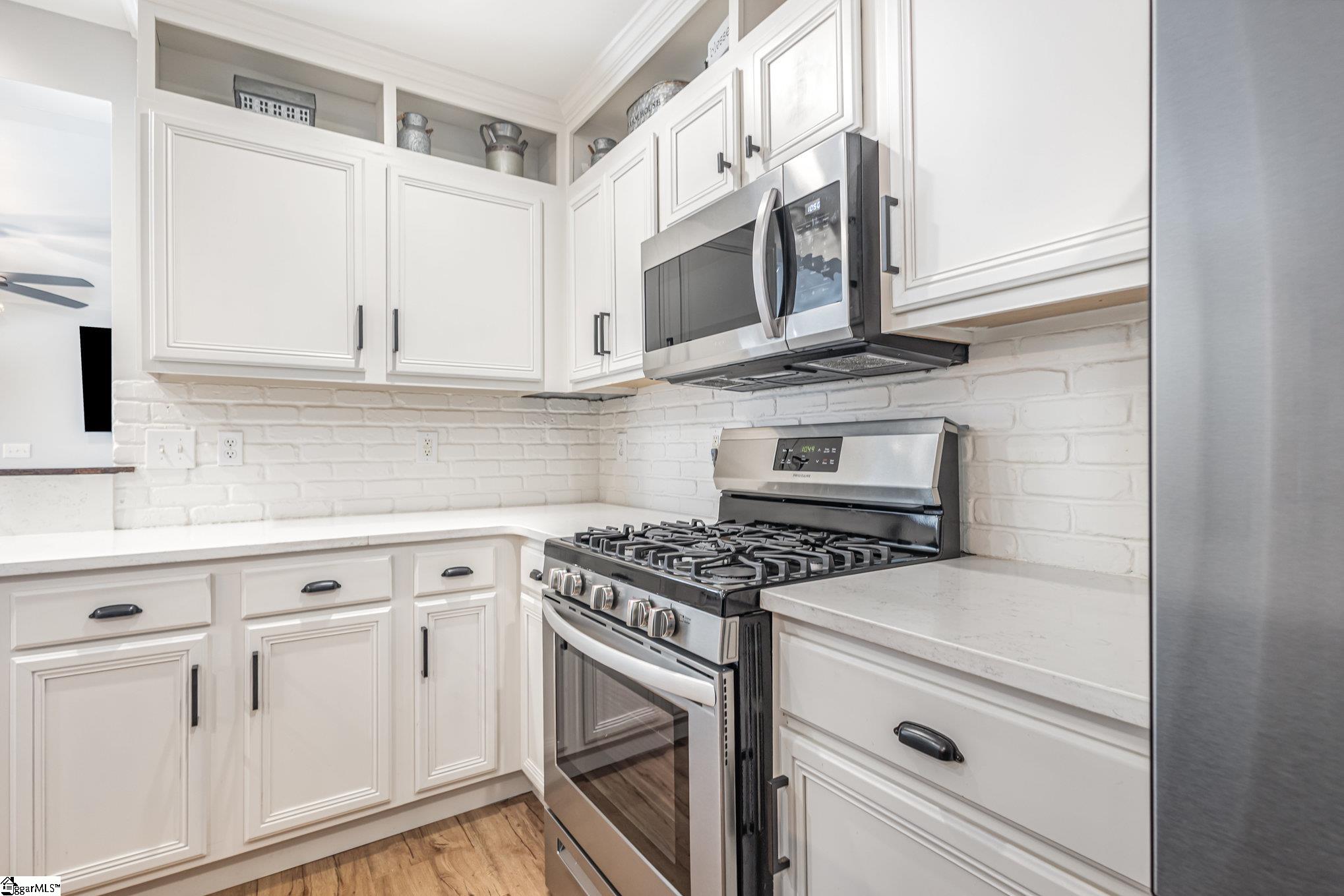 662 Branch View Drive Boiling Springs, SC 29316