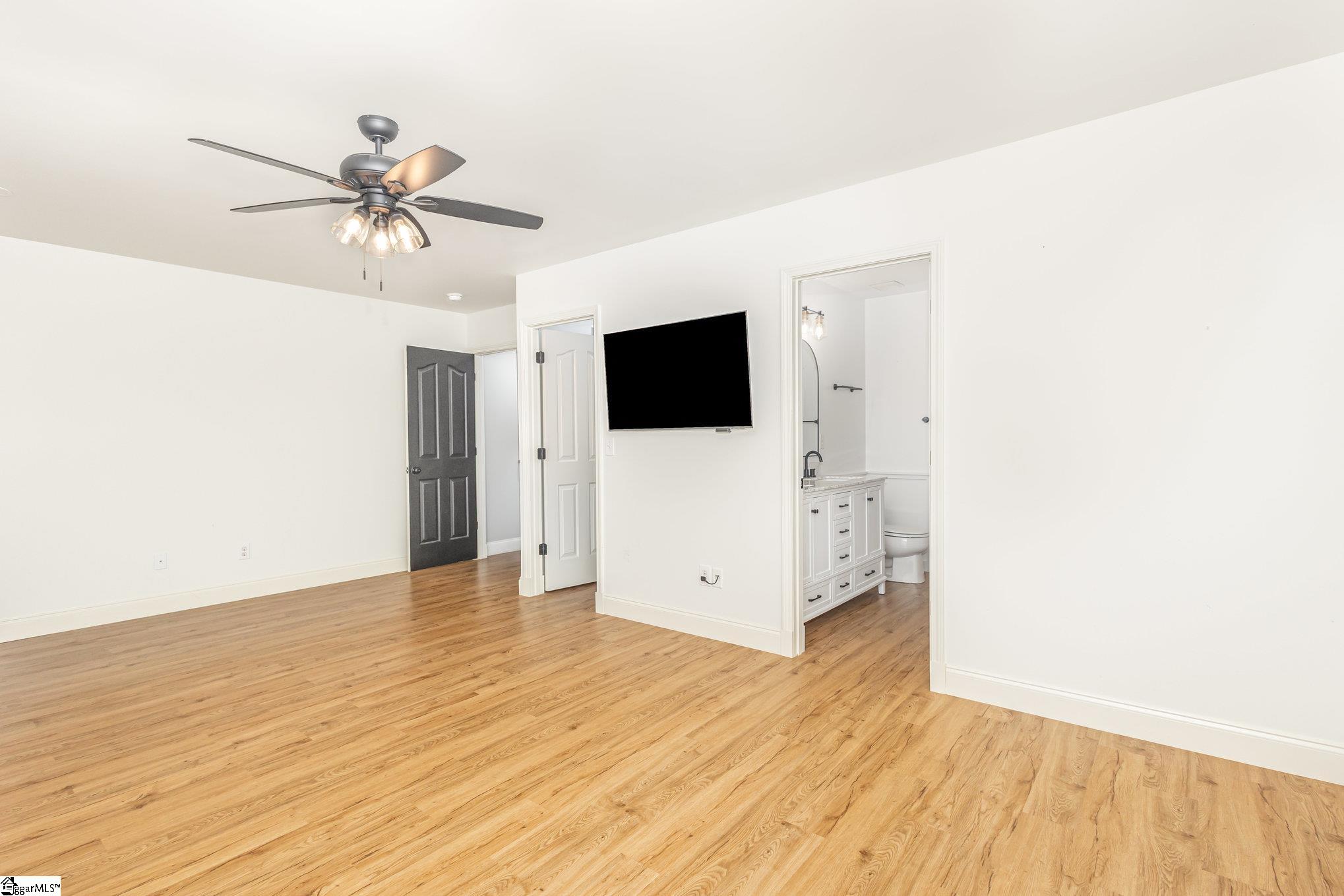 662 Branch View Drive Boiling Springs, SC 29316