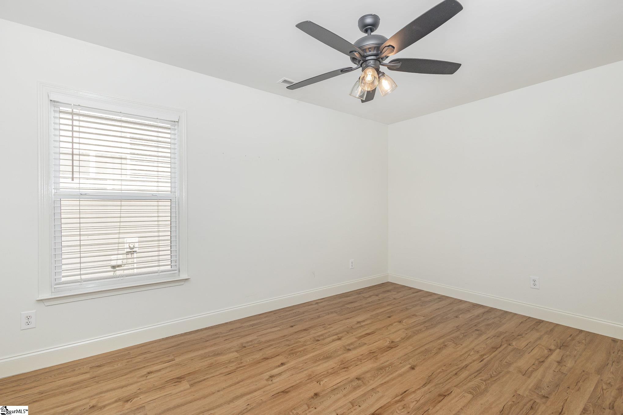 662 Branch View Drive Boiling Springs, SC 29316