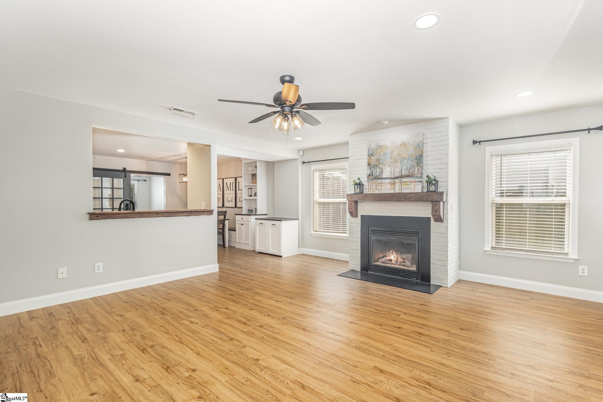 662 Branch View Drive Boiling Springs, SC 29316