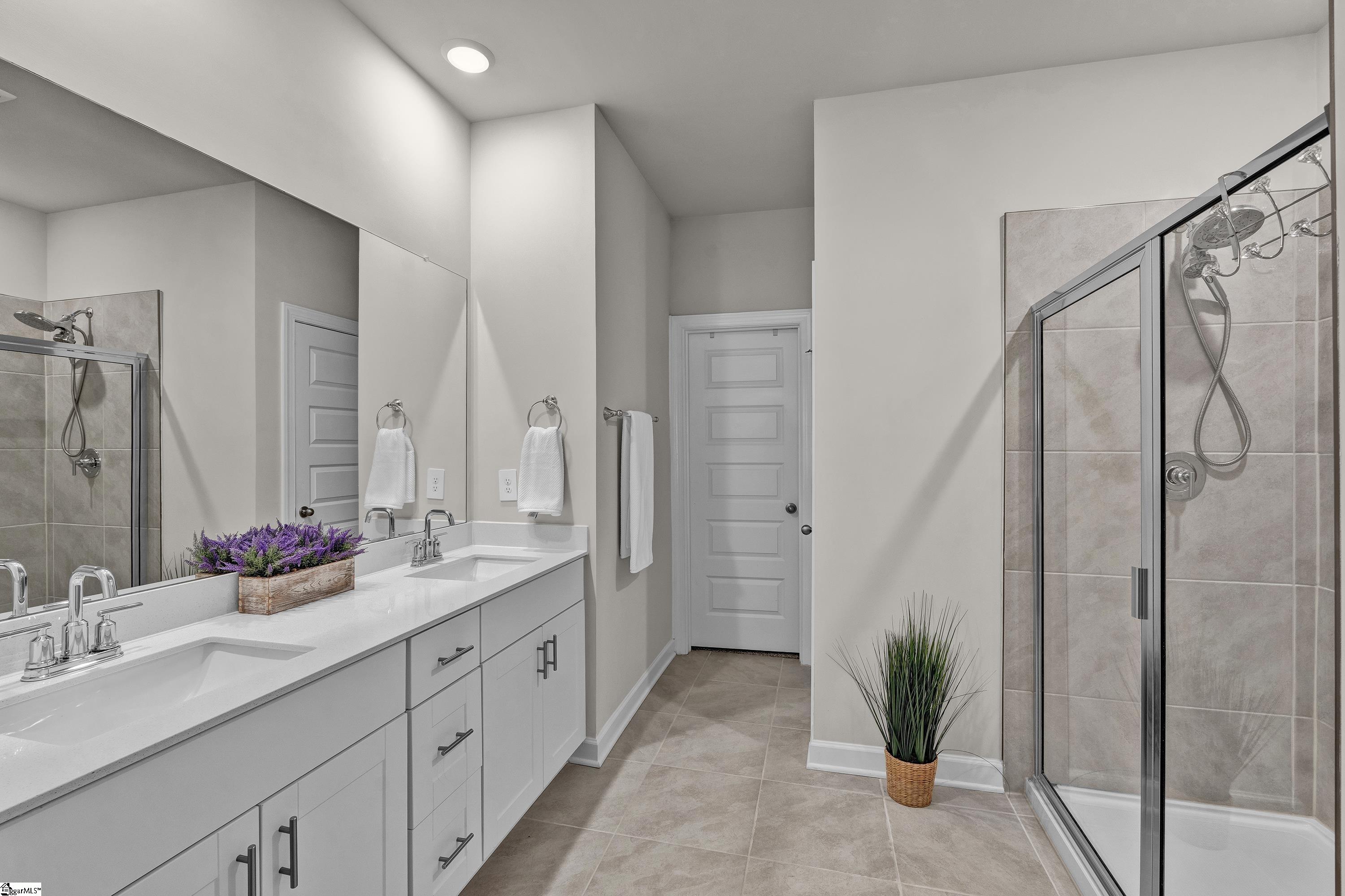 242 Addysons Way Fountain Inn, SC 29644