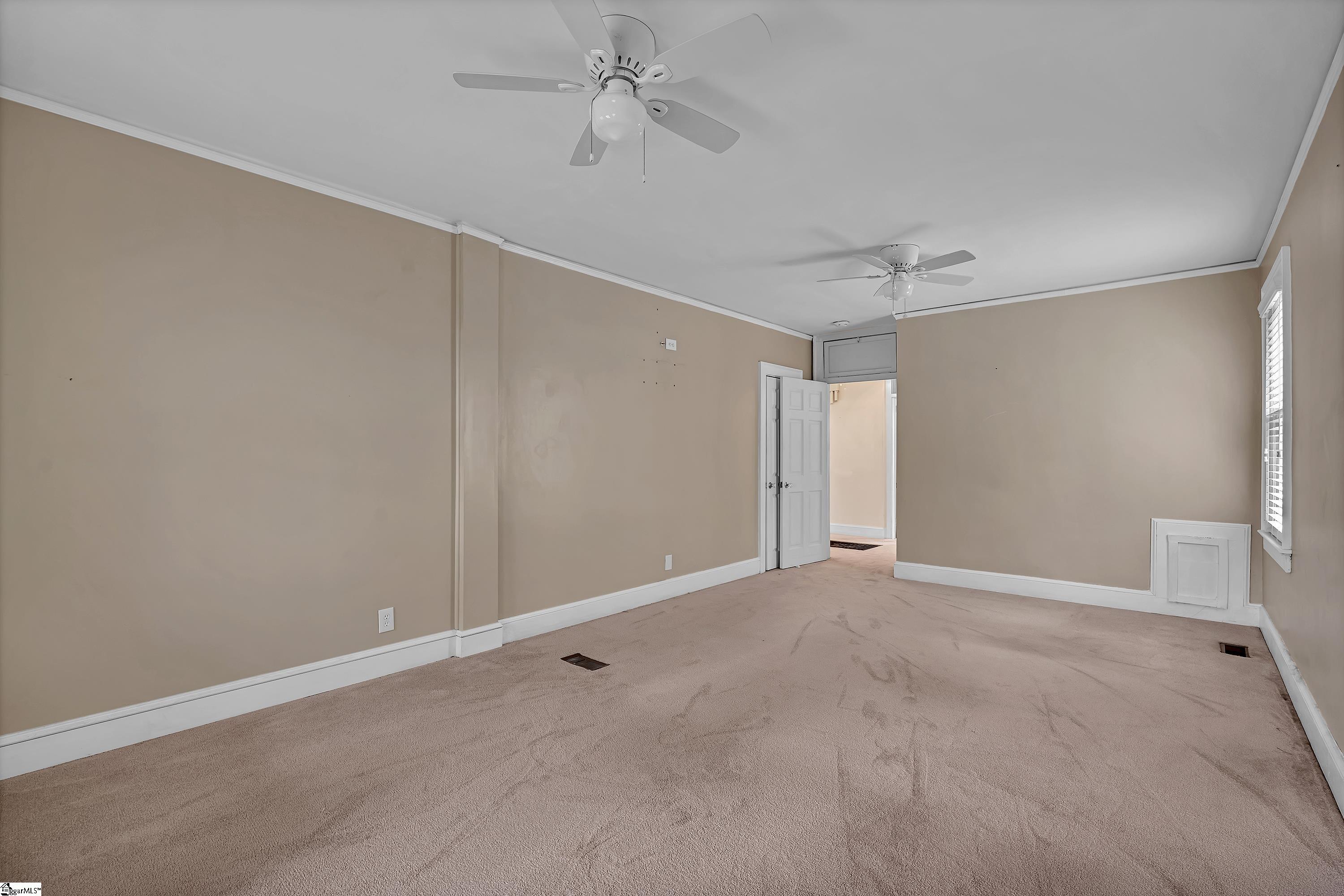 18 McAdoo Avenue Greenville, SC 29607