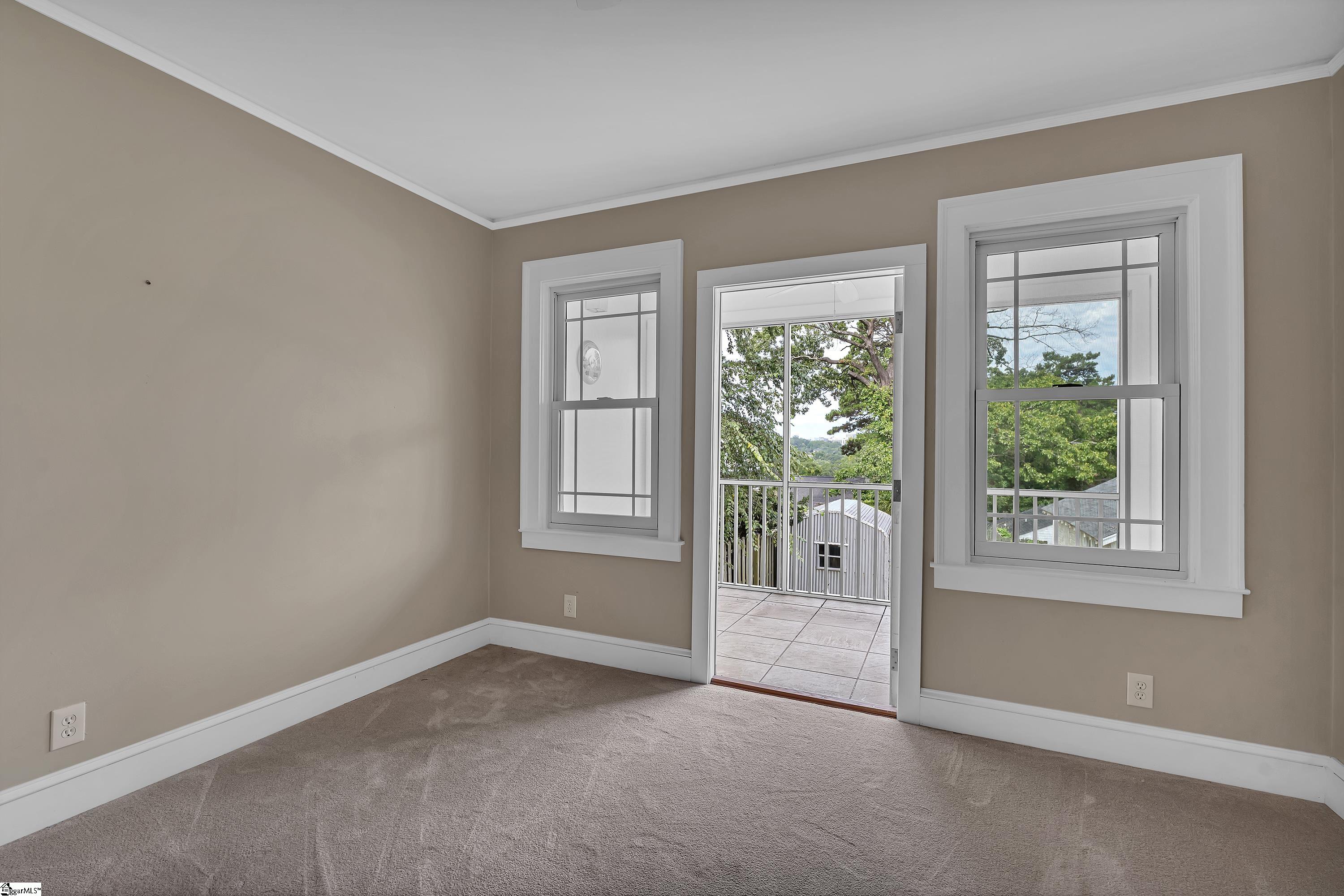 18 McAdoo Avenue Greenville, SC 29607