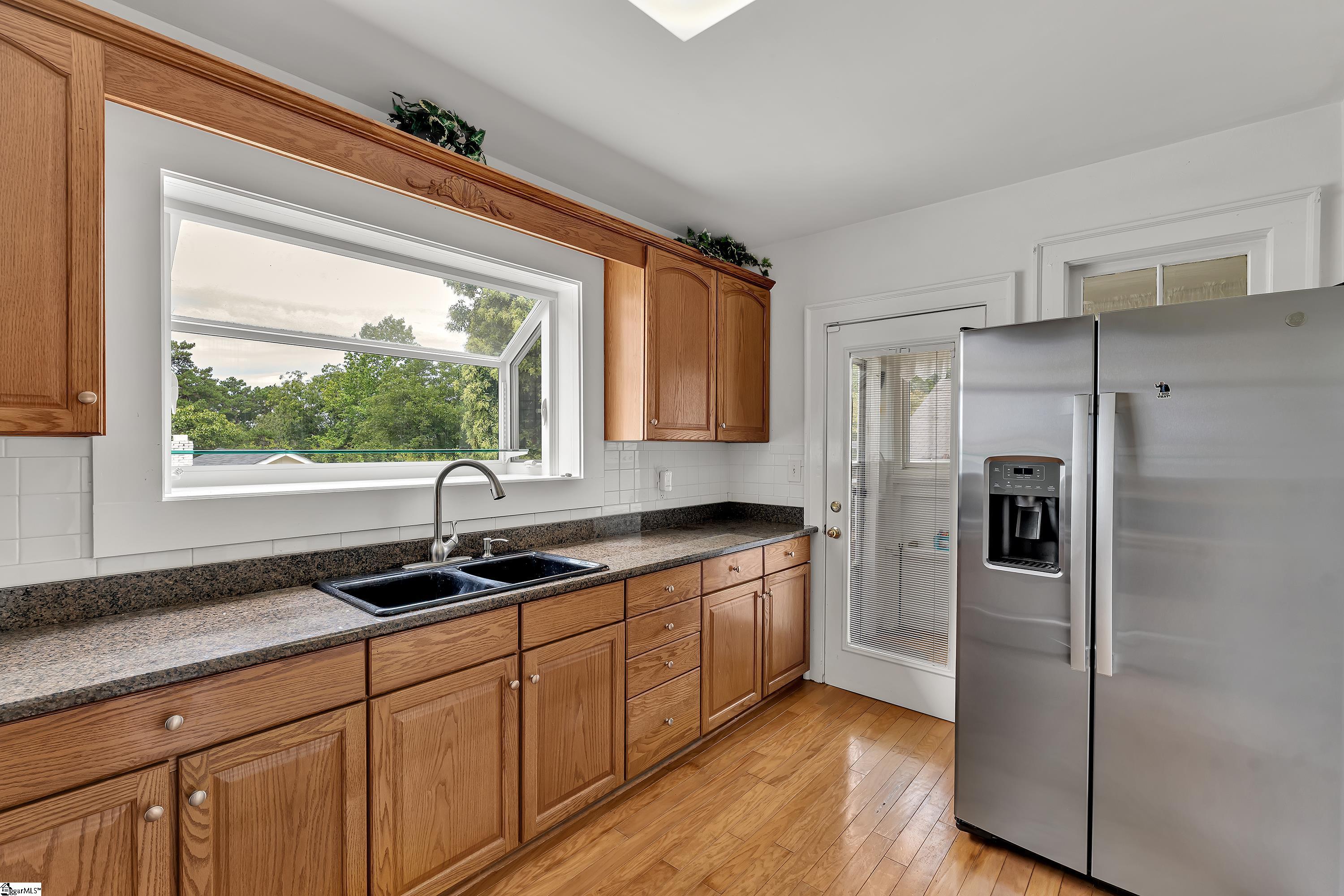 18 McAdoo Avenue Greenville, SC 29607