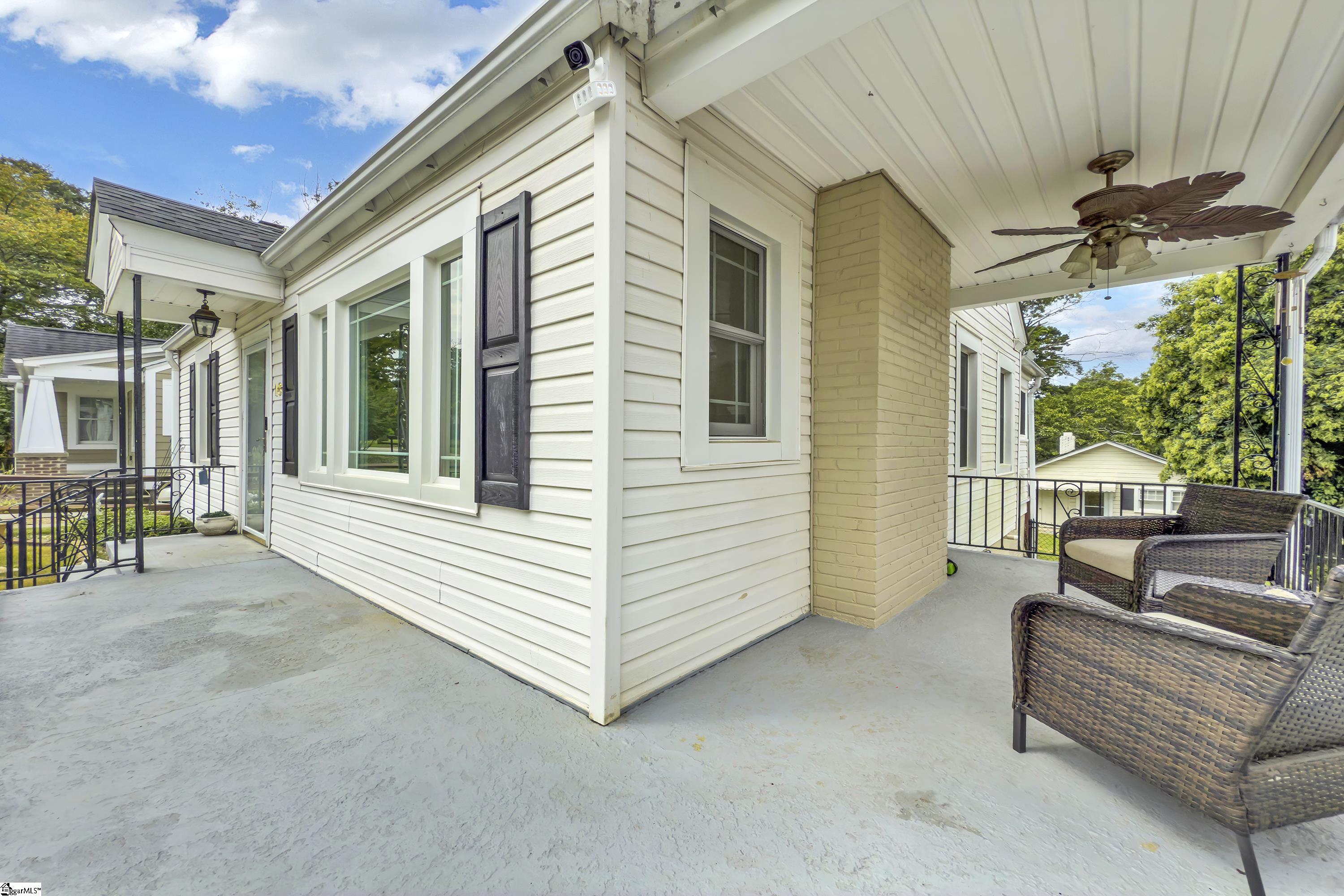 18 McAdoo Avenue Greenville, SC 29607