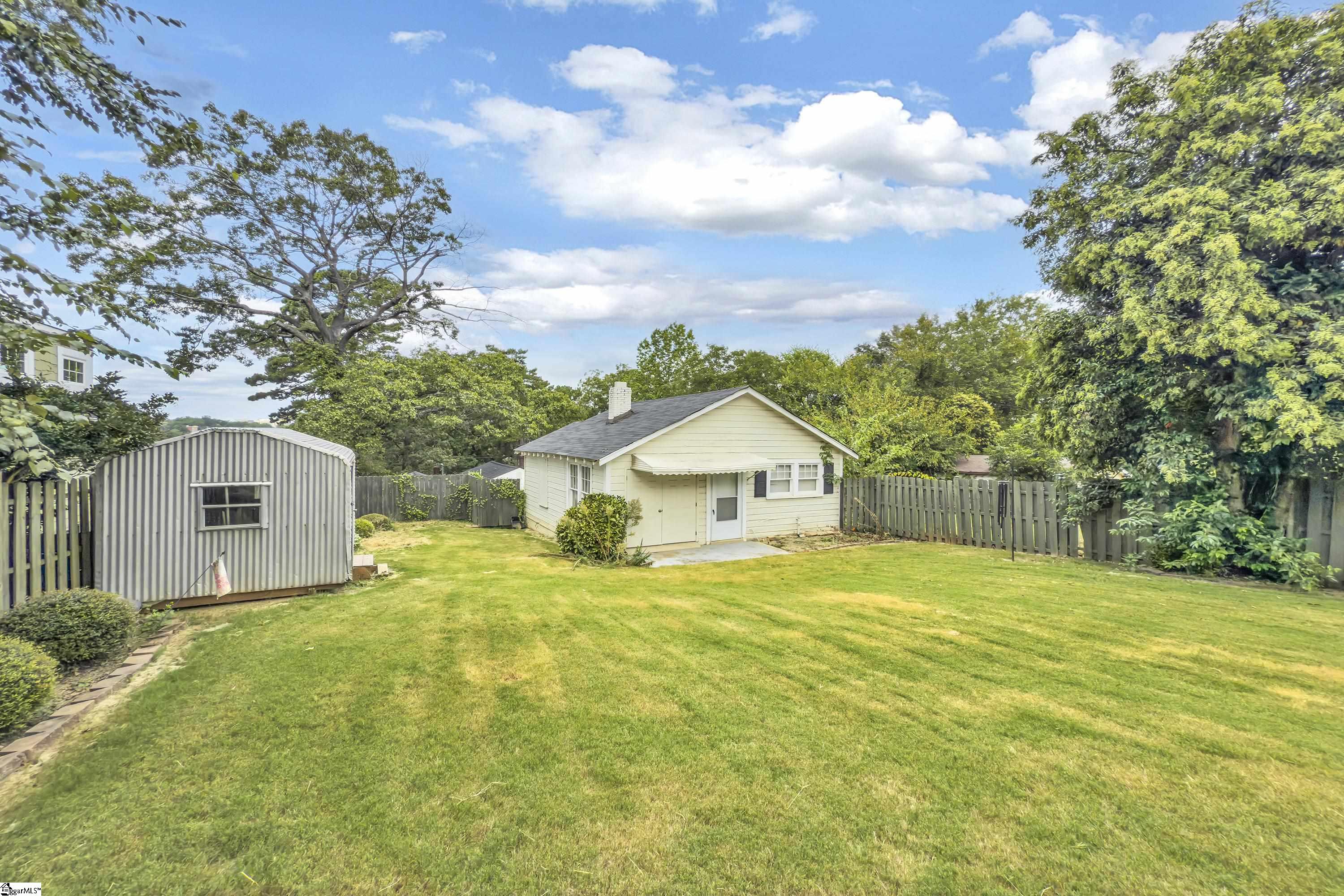 18 McAdoo Avenue Greenville, SC 29607