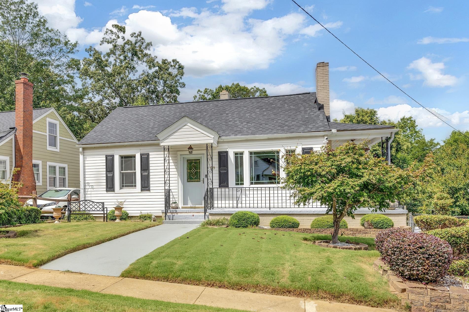 18 McAdoo Avenue Greenville, SC 29607