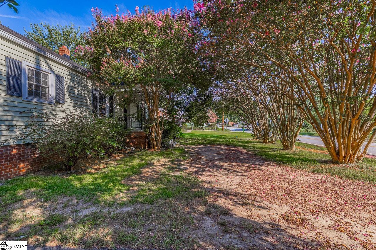 212 S Texas Avenue Greenville, SC 29611
