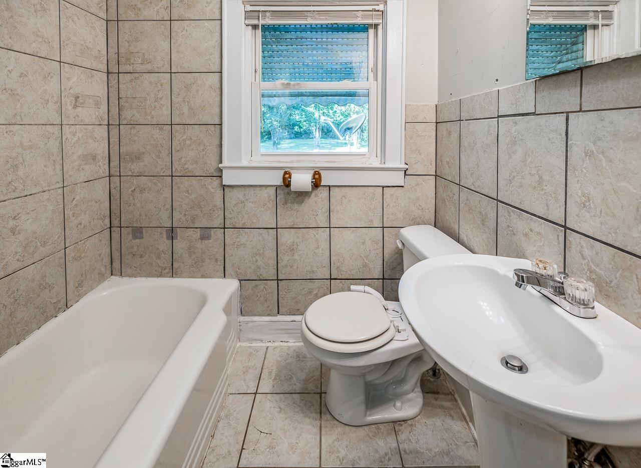 212 S Texas Avenue Greenville, SC 29611
