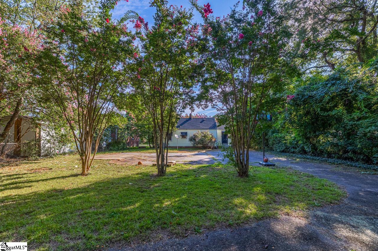 212 S Texas Avenue Greenville, SC 29611
