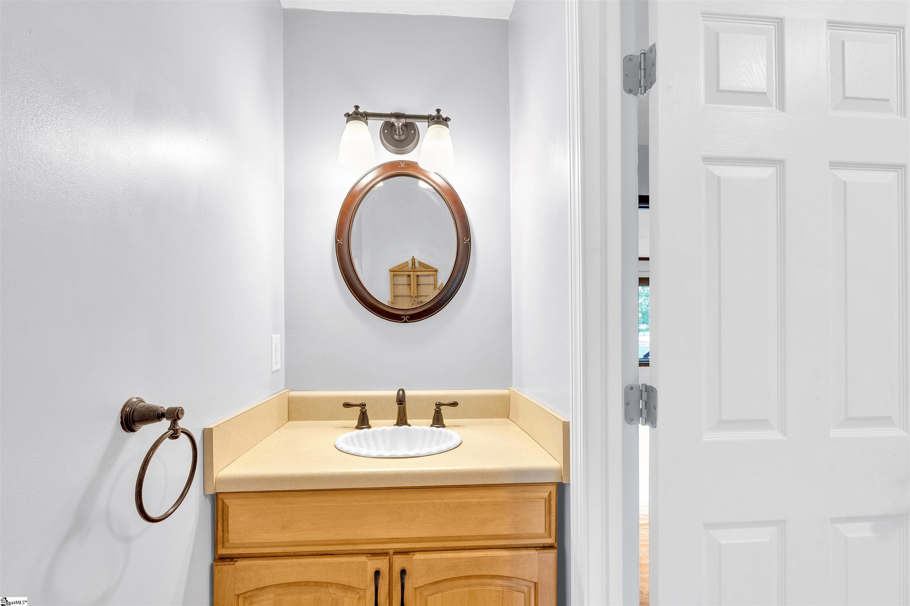 819 J C Cooper Road Fountain Inn, SC 29644