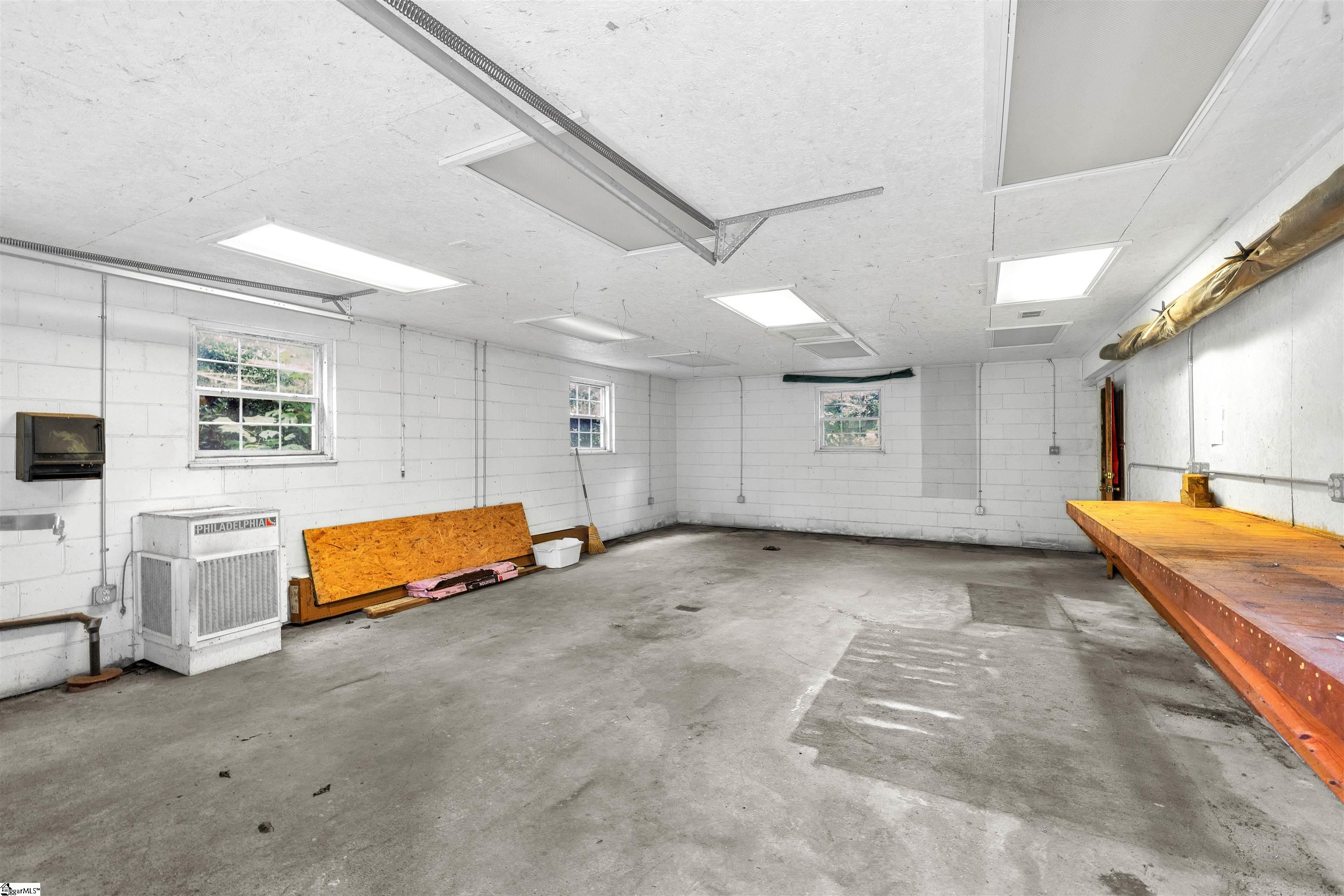 819 J C Cooper Road Fountain Inn, SC 29644