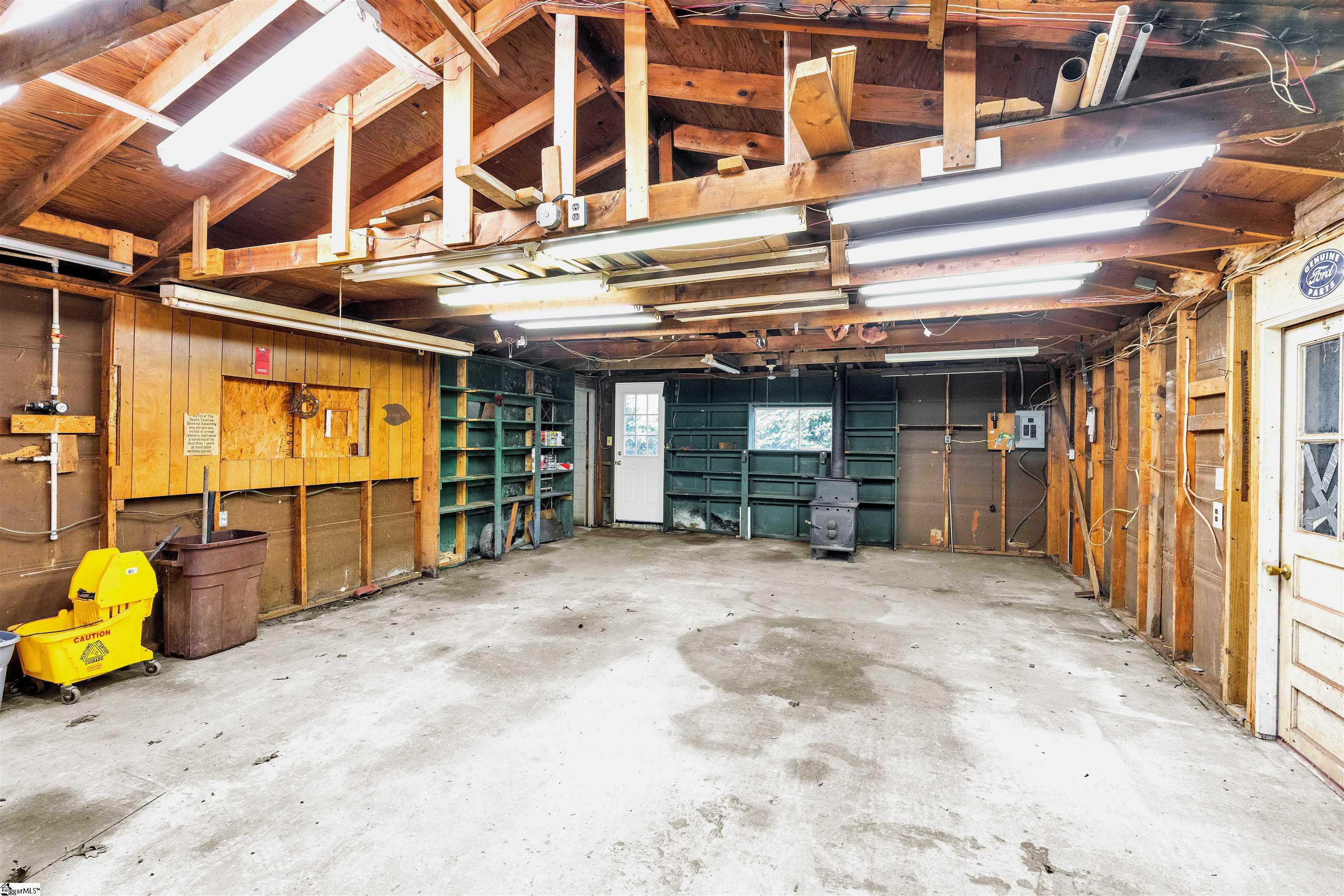 819 J C Cooper Road Fountain Inn, SC 29644