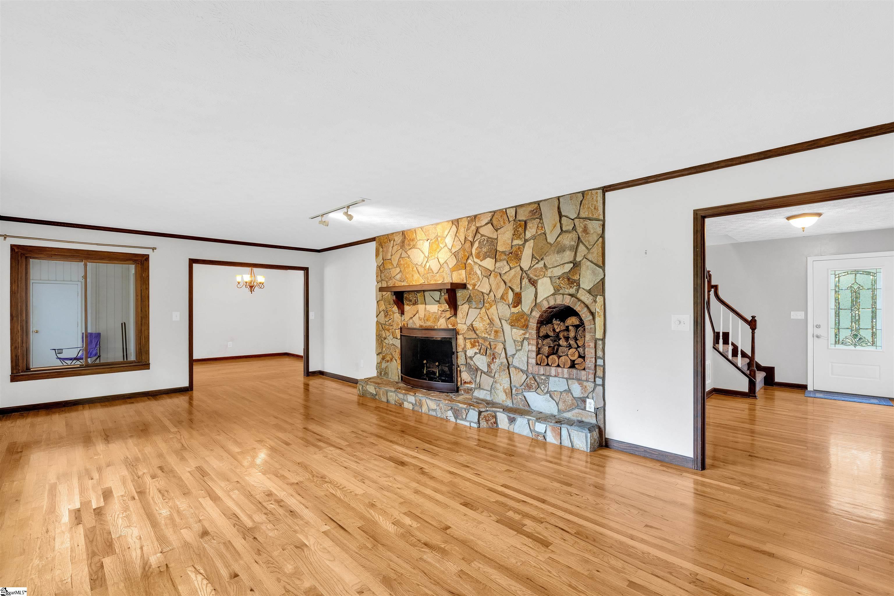 819 J C Cooper Road Fountain Inn, SC 29644