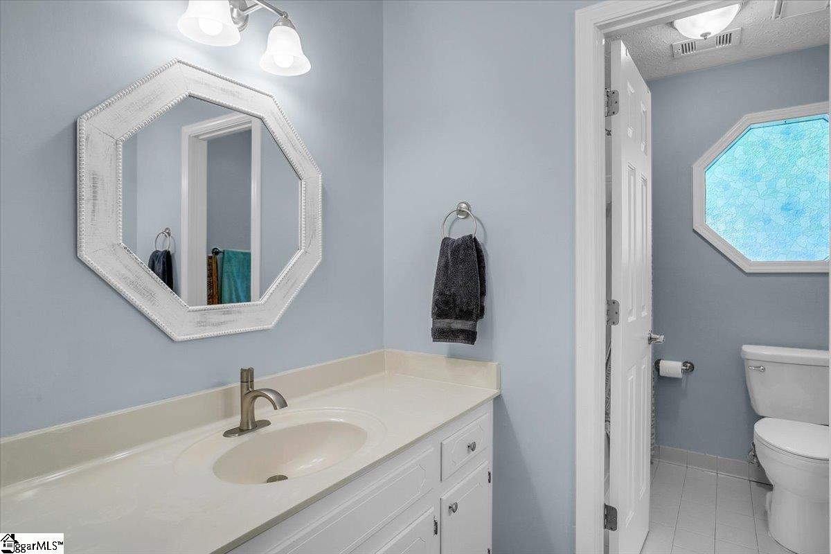 22 Crosswinds Way Greer, SC 29650